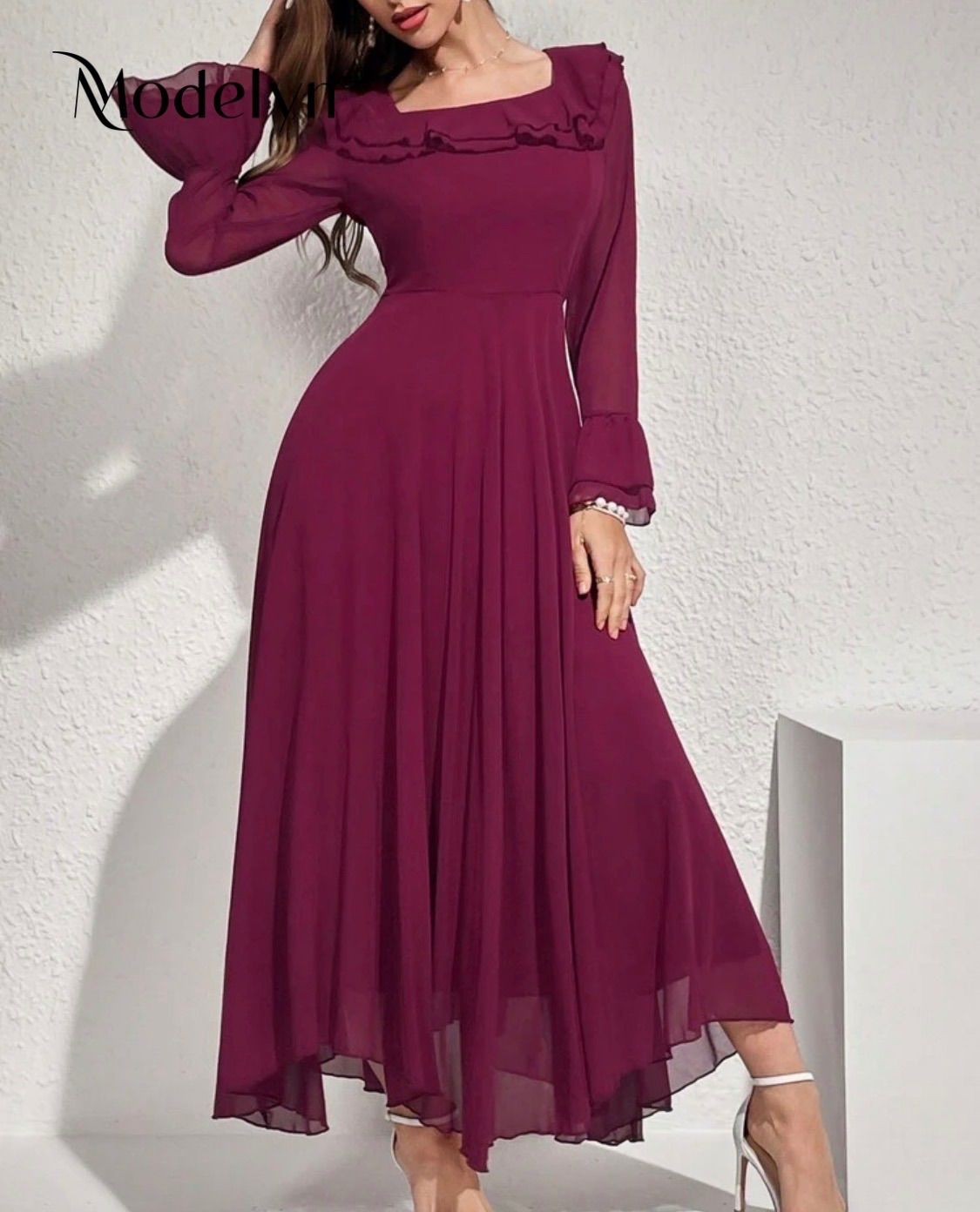 https://assets.mercari-shops-static.com/-/large/plain/2JXQcbHrkqYSV5bHHRUAf7.jpg@jpg