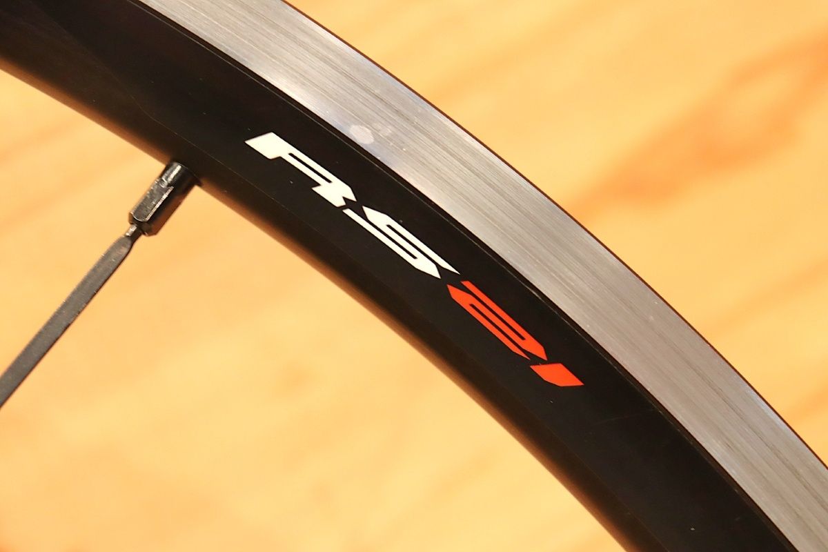 シマノ SHIMANO WH-RS21 アルミ クリンチャー リアホイール シマノ12S