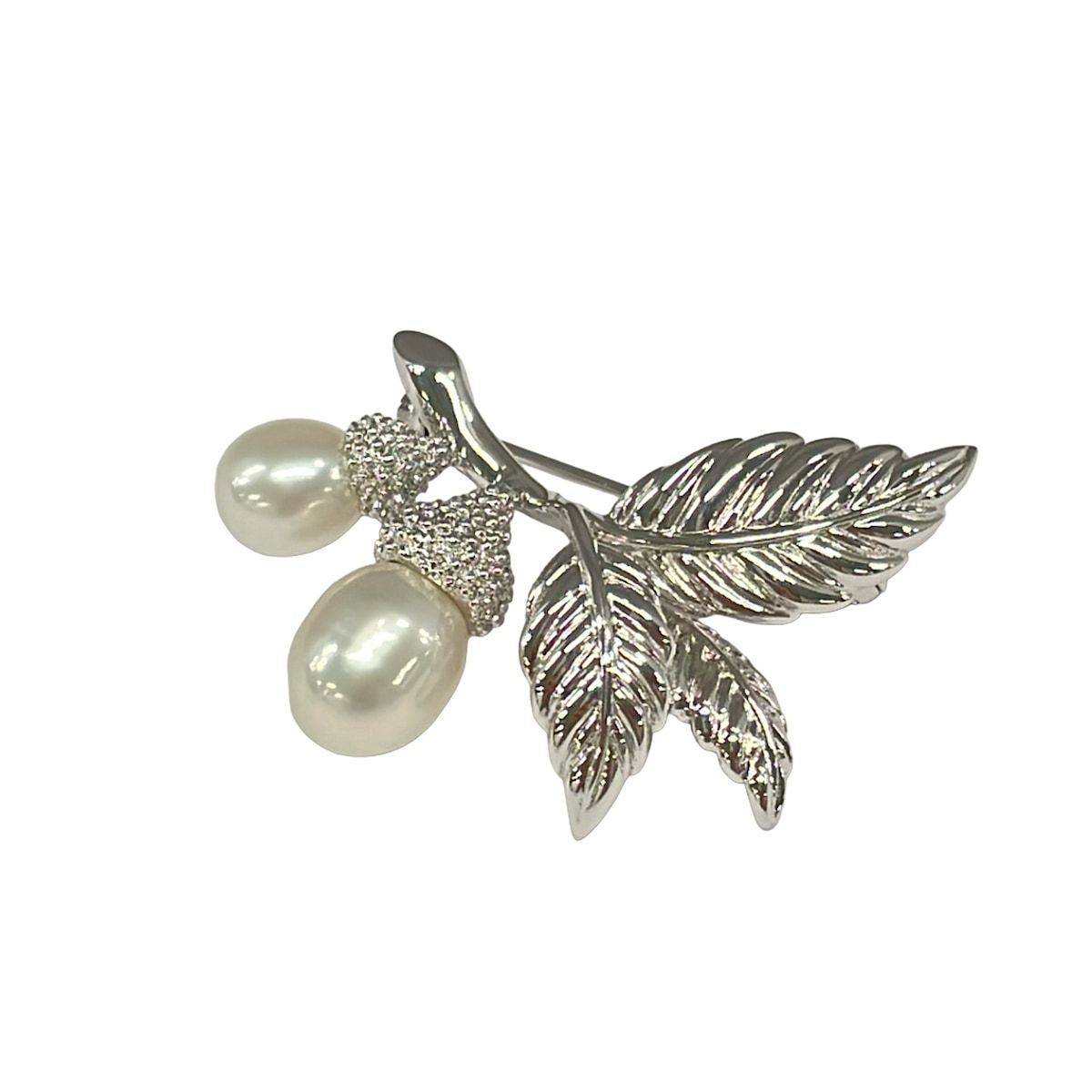 mikimoto(ミキモト) ブローチ美品 - シルバー×アイボリー - メルカリ