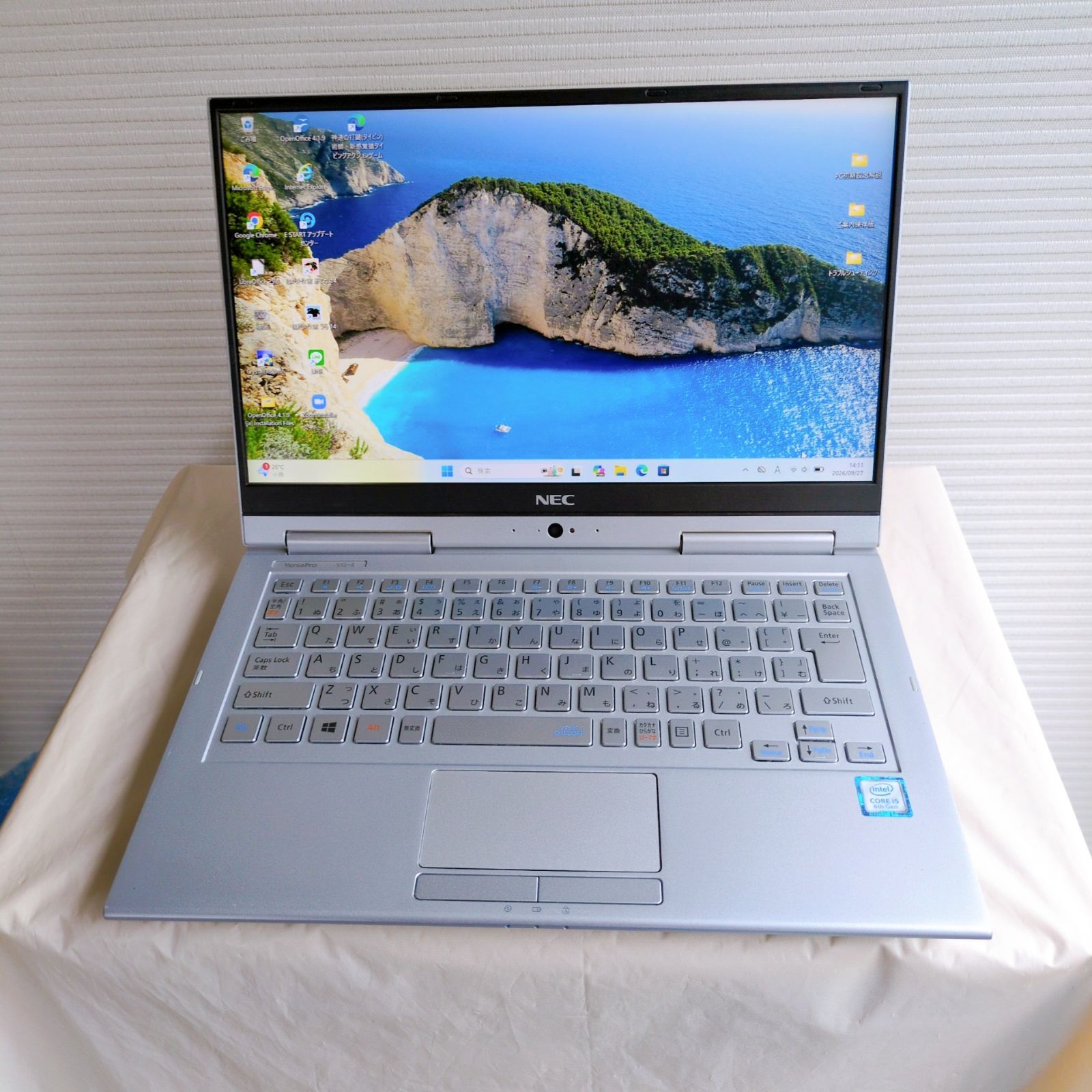 20s NEC ノートパソコン VersaPro PC-VKT16GVG4 Windows11 第8世代