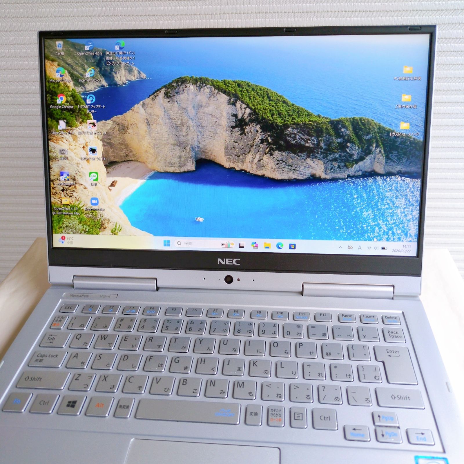20s NEC ノートパソコン VersaPro PC-VKT16GVG4 Windows11 第8世代