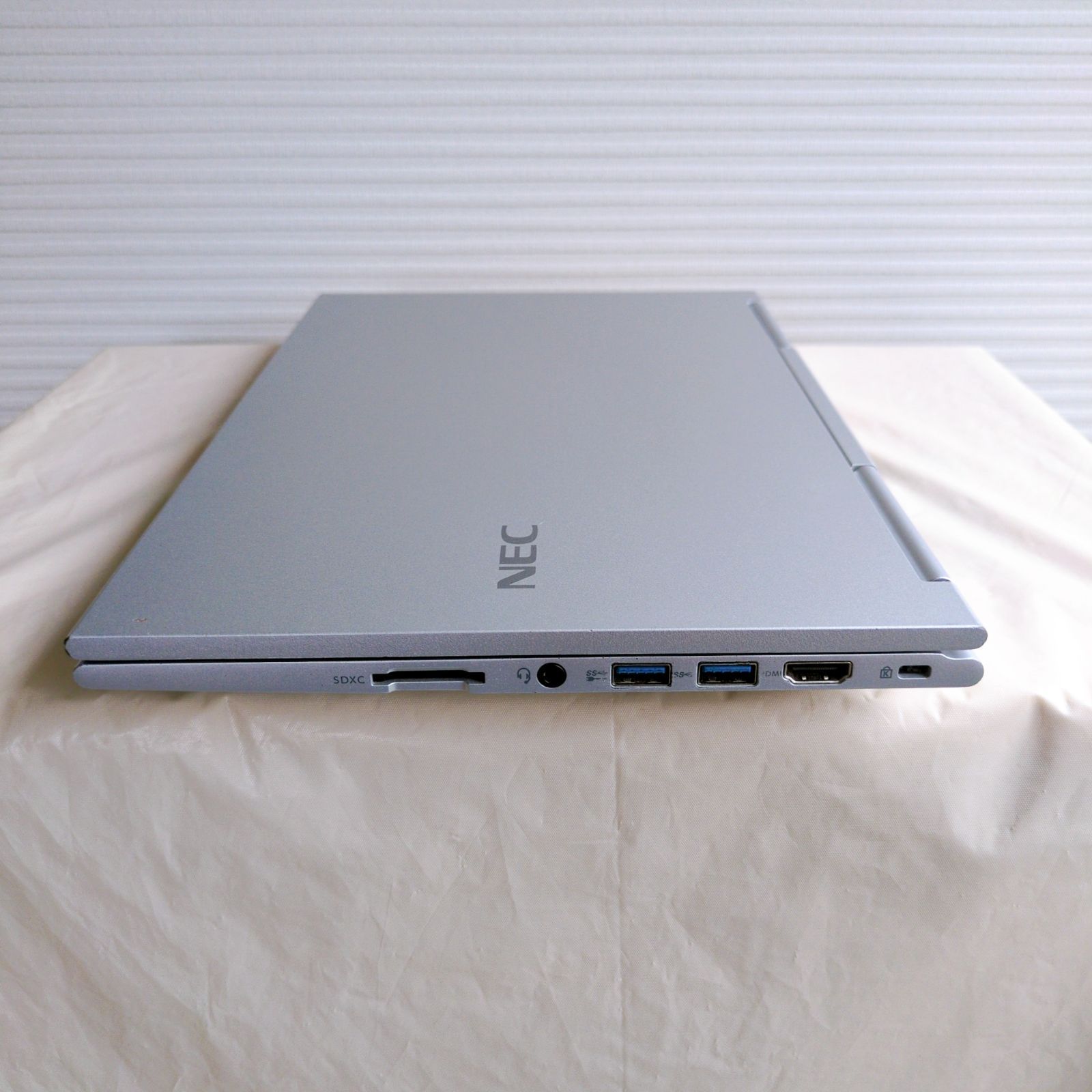 20s NEC ノートパソコン VersaPro PC-VKT16GVG4 Windows11 第8世代