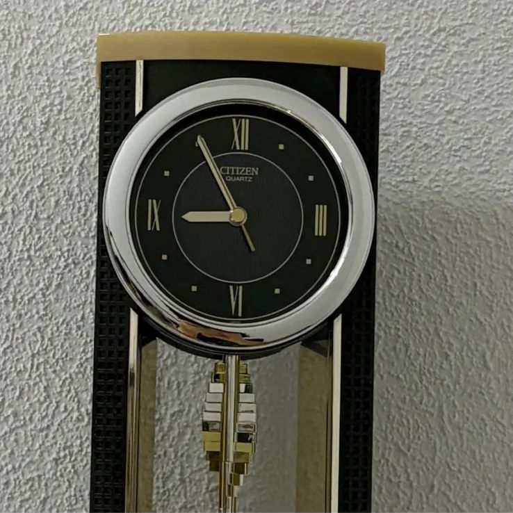 【専用です】 80'S ジャパニーズ・ポストモダン シチズン 置き型振り子時計 80s頃 スペースエイジ ポストモダン調 幾何学 デザイン インテリア