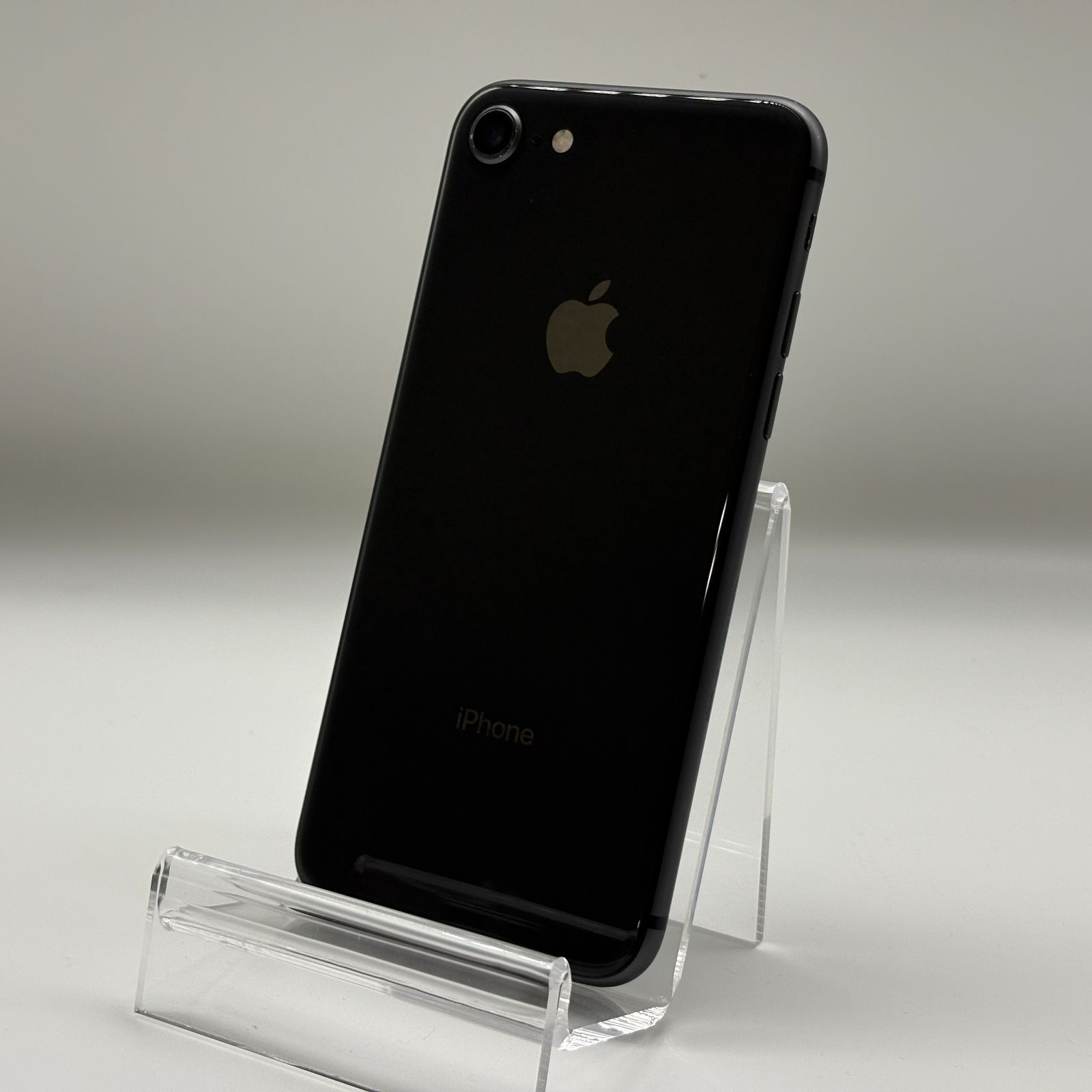 iPhone8 64GB ブラック Apple SIMフリー - メルカリ