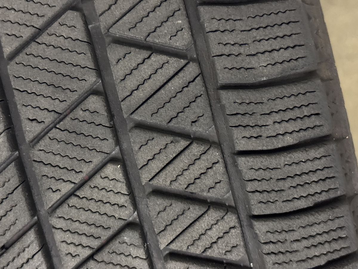 バリ溝】ブリヂストン ブリザック VRX3 195/50R19 4本セット トヨタ 60
