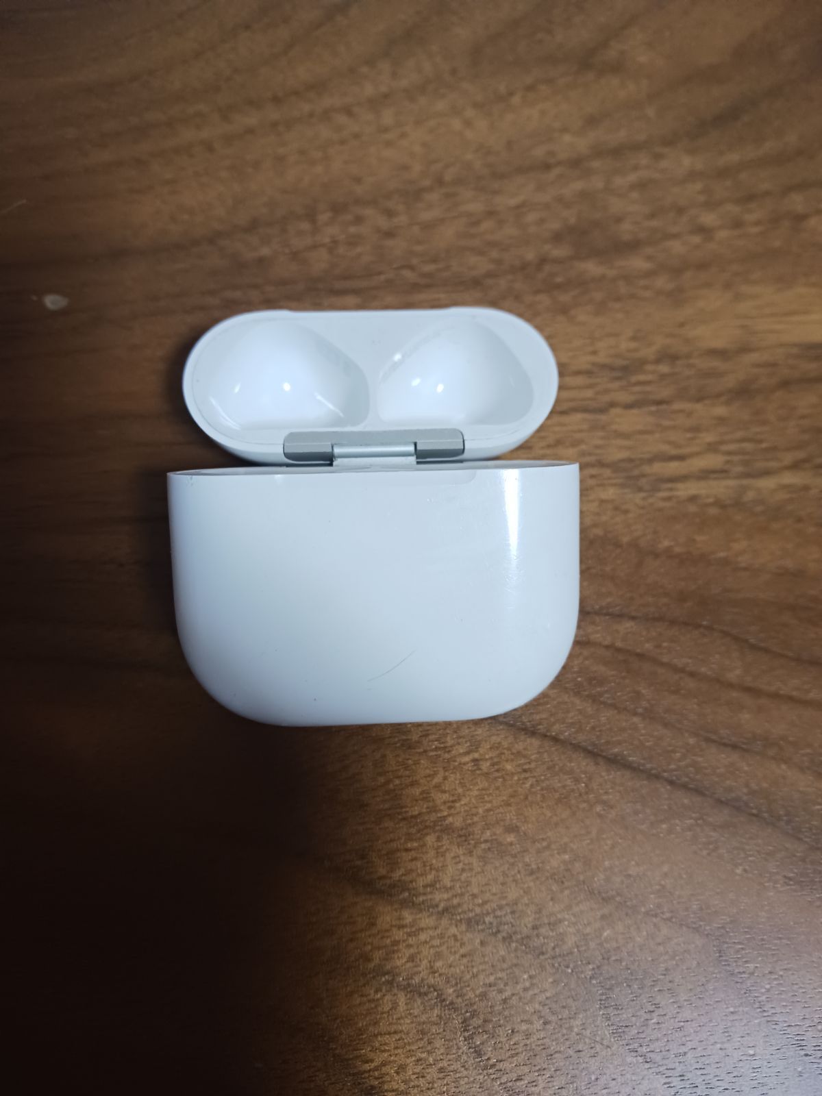 正規品）Apple AirPods 第4世代 充電ケースのみ ノイキャン無し - メルカリ