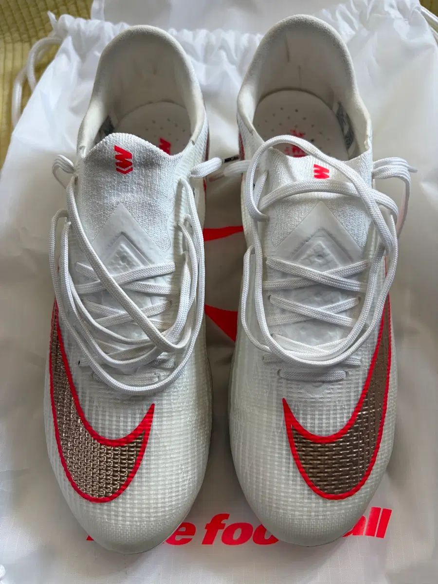 NIKE ナイキ マーキュリアル スーパーフライ エリート AG-PRO