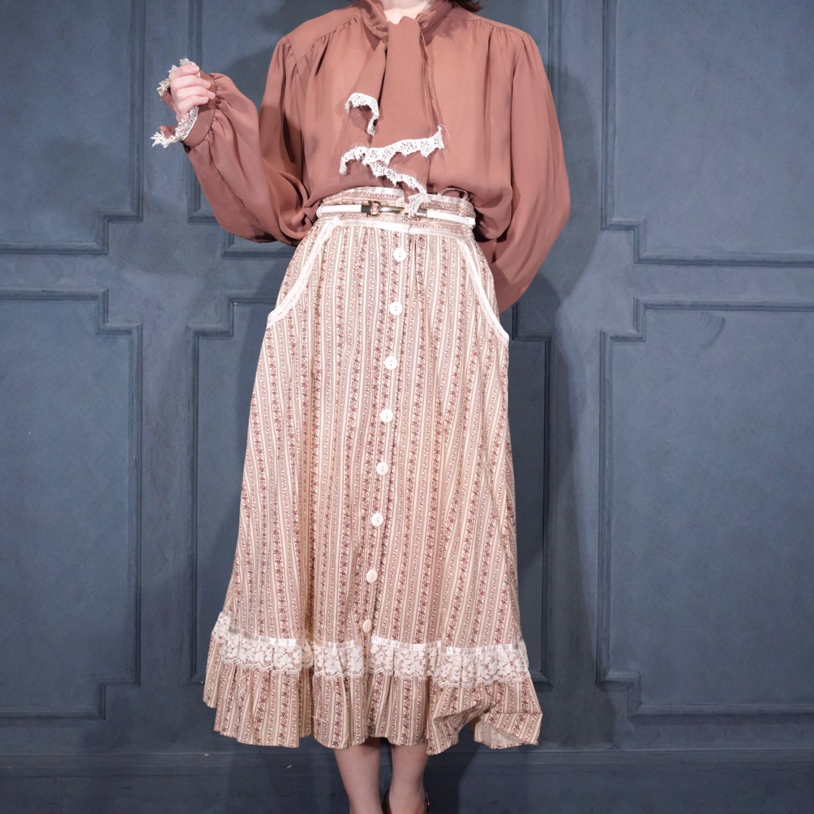 50s US vintage 最高柄　スカート　CROWN ZIP Q238 USA VINTAGE GUNNE SAX FLOWER PATTERNED FRONT BUTTON DESIGN LONG
