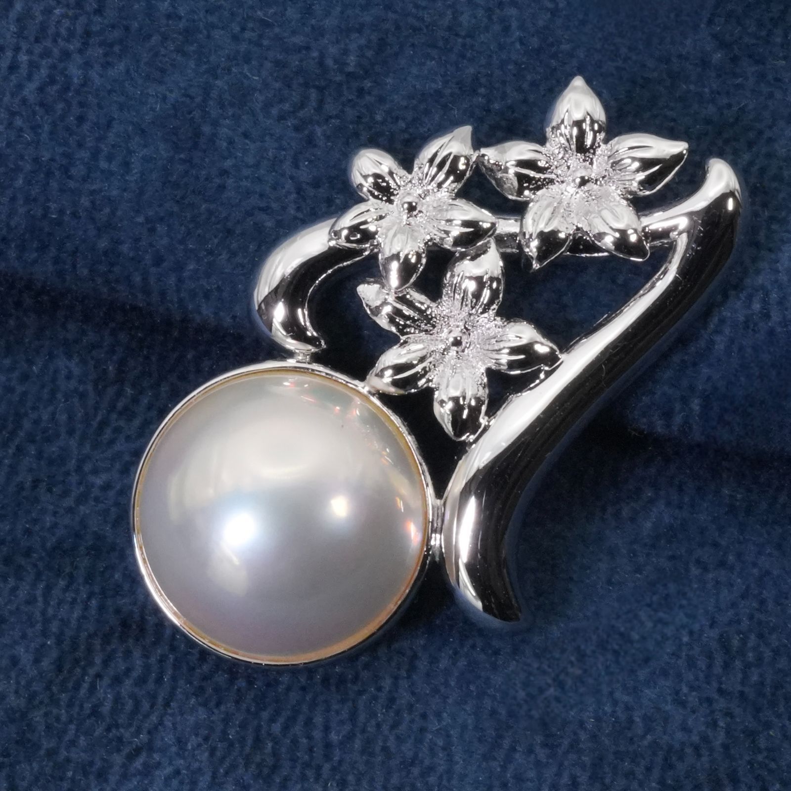 美品 タサキ マベパール シルバー ネックレストップ TASAKI ペンダント