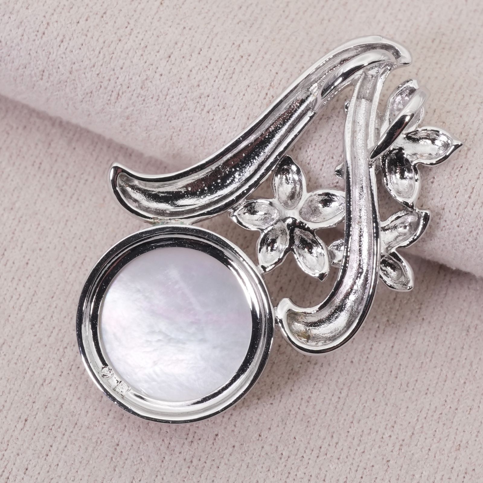 美品 タサキ マベパール シルバー ネックレストップ TASAKI ペンダント