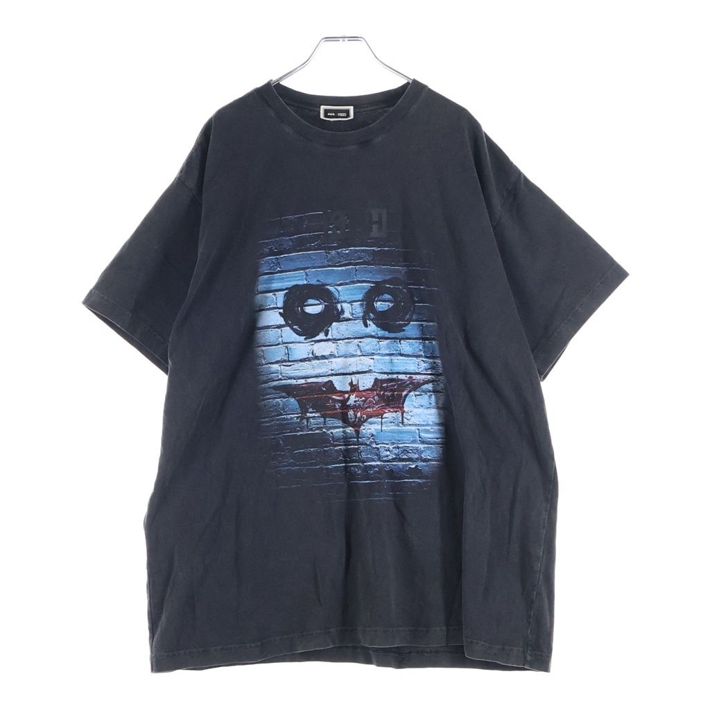 KITH (キス) ×BATMAN DARK NIGHT TEASER VINTAGE TEE バットマン