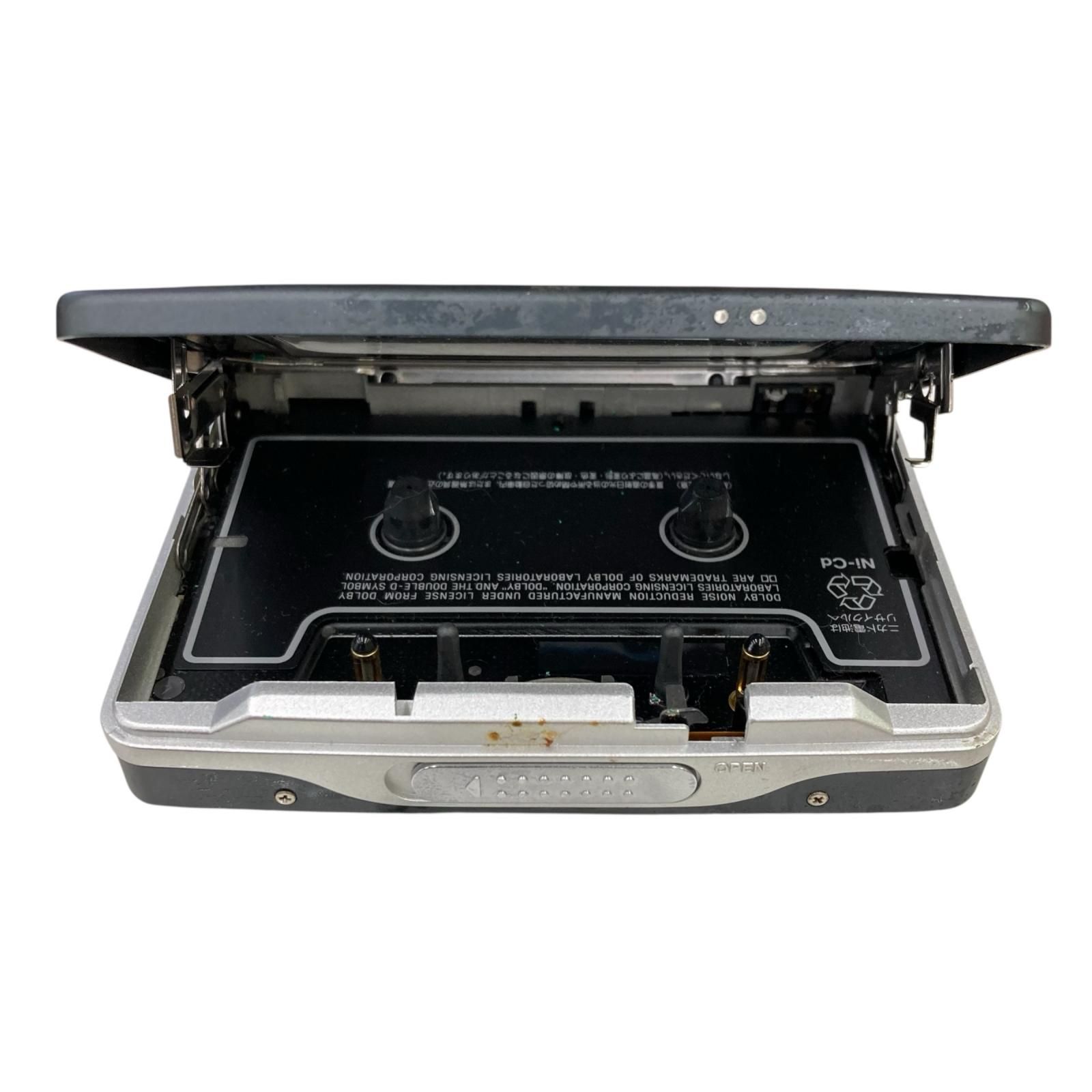 186001 動作未確認 SONY ソニー ポータブルカセットプレーヤー WALKMAN
