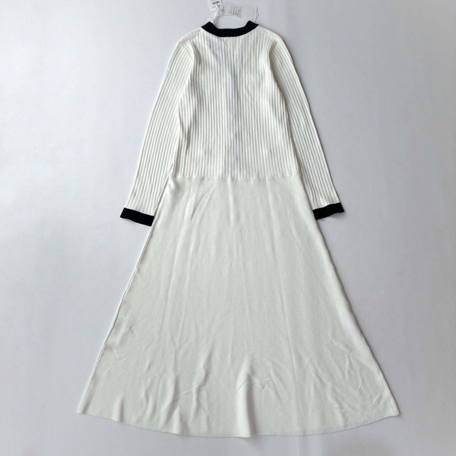 ◇訳あり◇ タグ付 GRACE CONTINENTAL バイカラーフレアニット