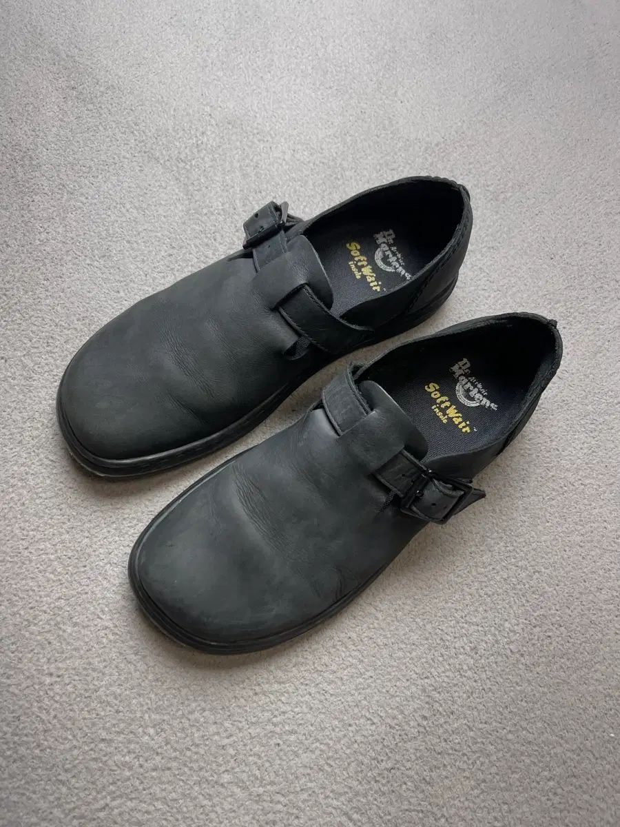 38 DR. MARTENS ドクターマーチン パトリシア -240-245
