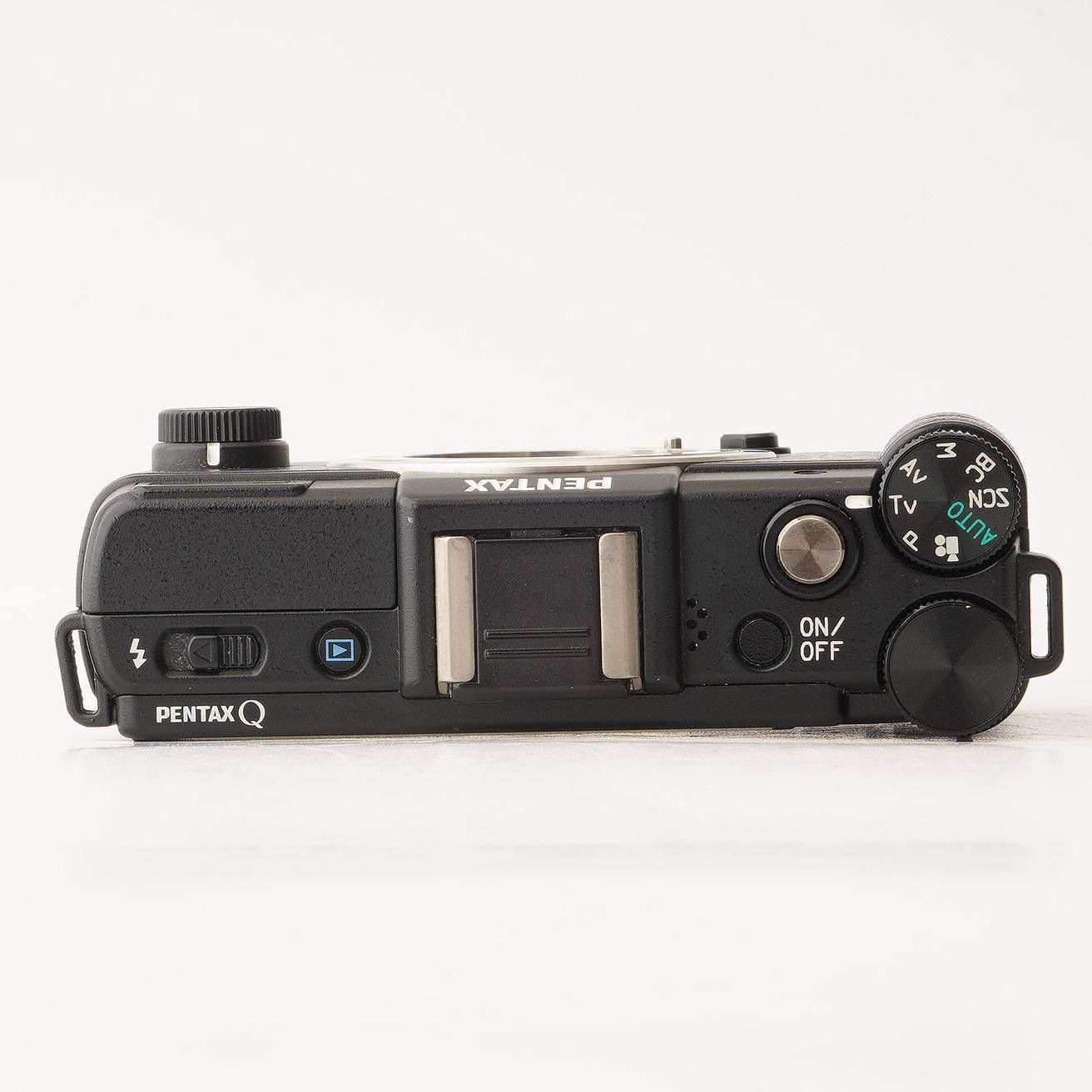 【美品】PENTAX Q ボディ ブラック ペンタックス Pentax PENTAX Q ボディ ブラック ミラーレス一眼カメラ