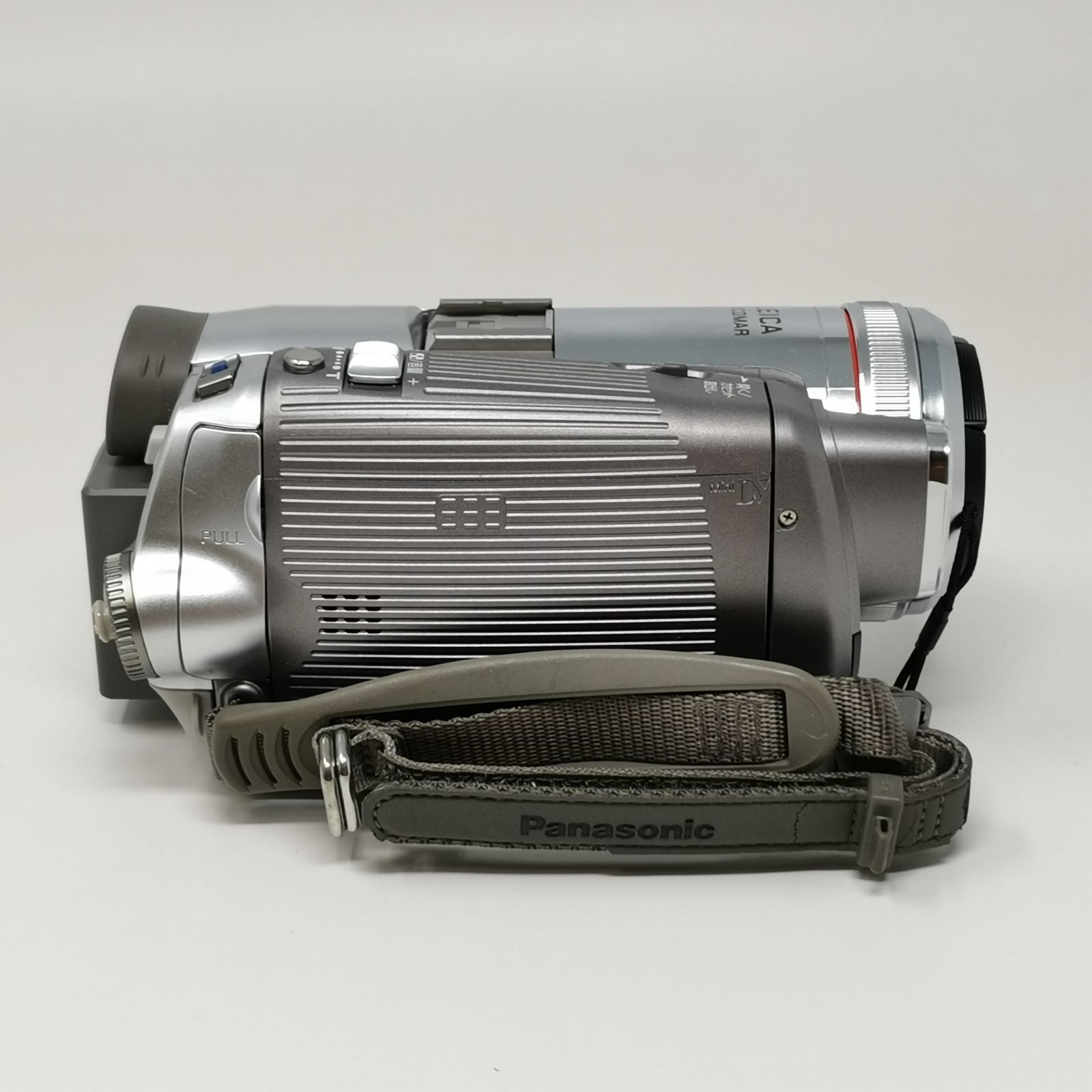 Panasonic NV-GS250-S デジタルビデオカメラ シルバー ジャンク 中古品