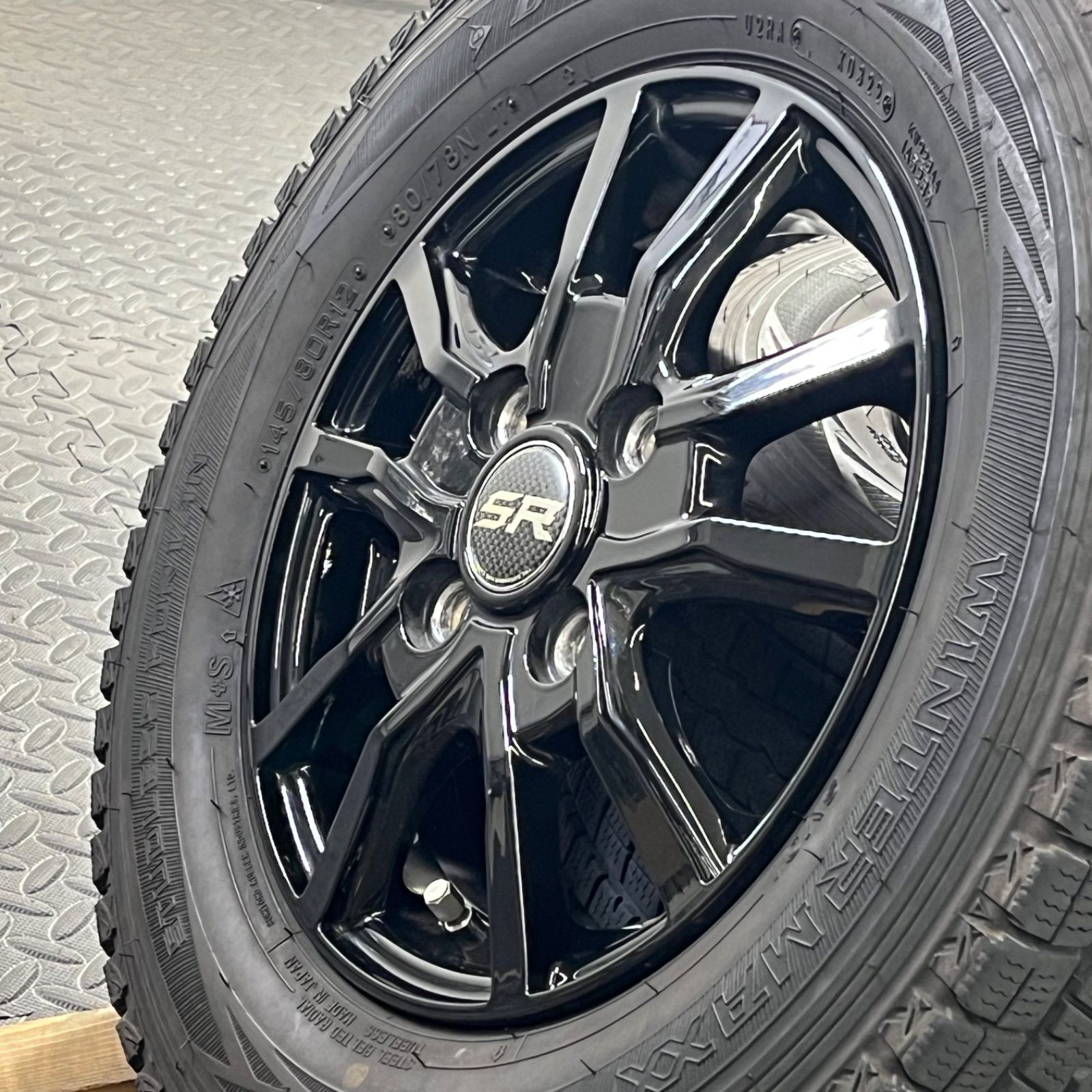 22年製145/80R12 80/78N LT ダンロップ ウインターマックスSV01