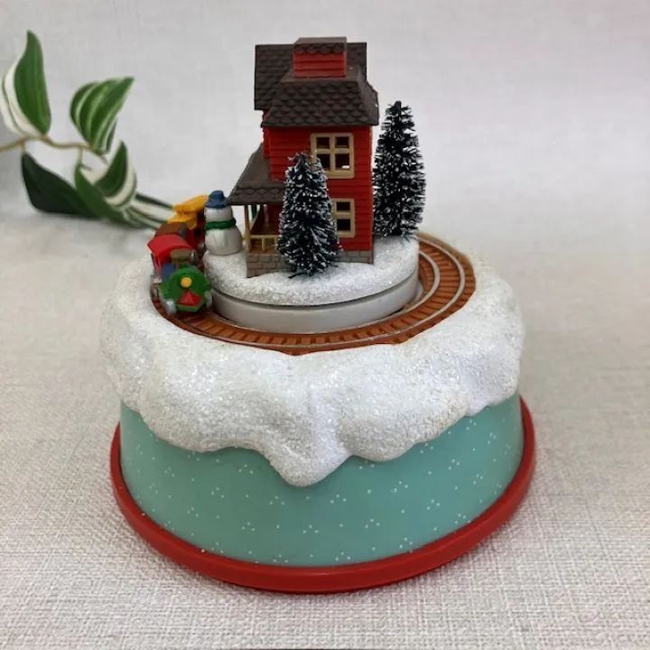 希少 Enesco エネスコ クリスマスオルゴール 雪だるまと列車