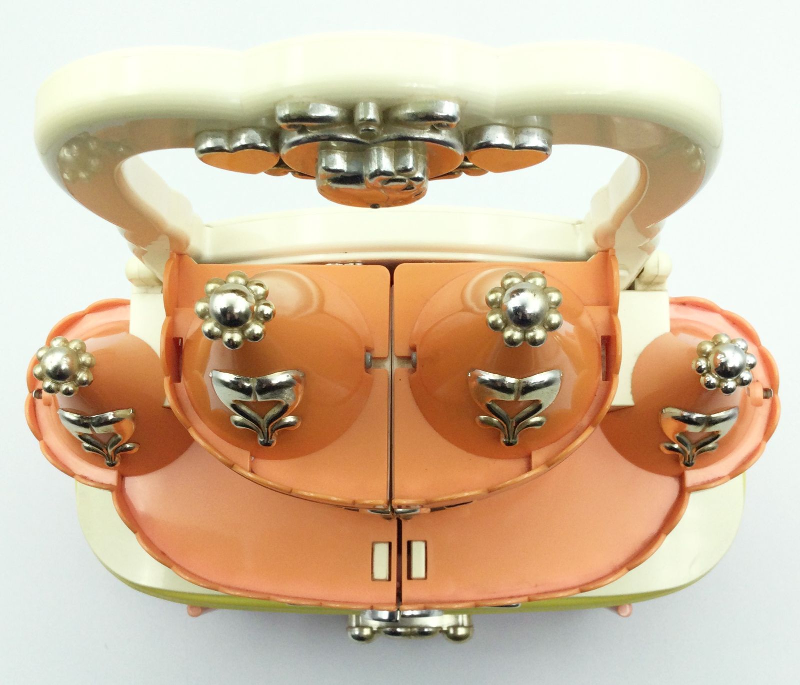 ハローキティ レトロ お城型ミニドレッサー サンリオ ジュエリー