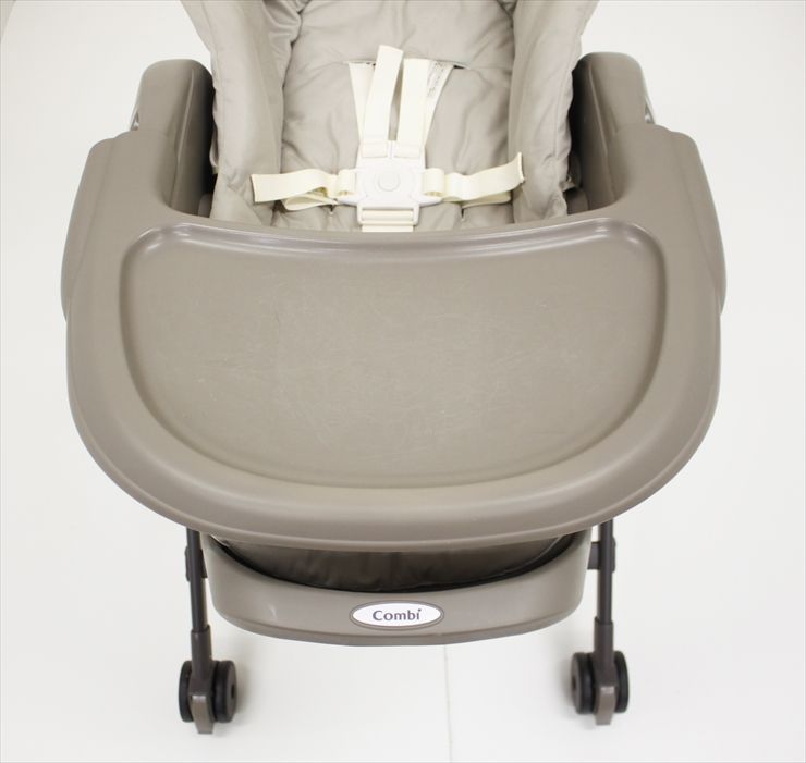 美品 手動 ネムリラ Fit AQ ベージュ コンビ 2024年モデル 手動ハイ