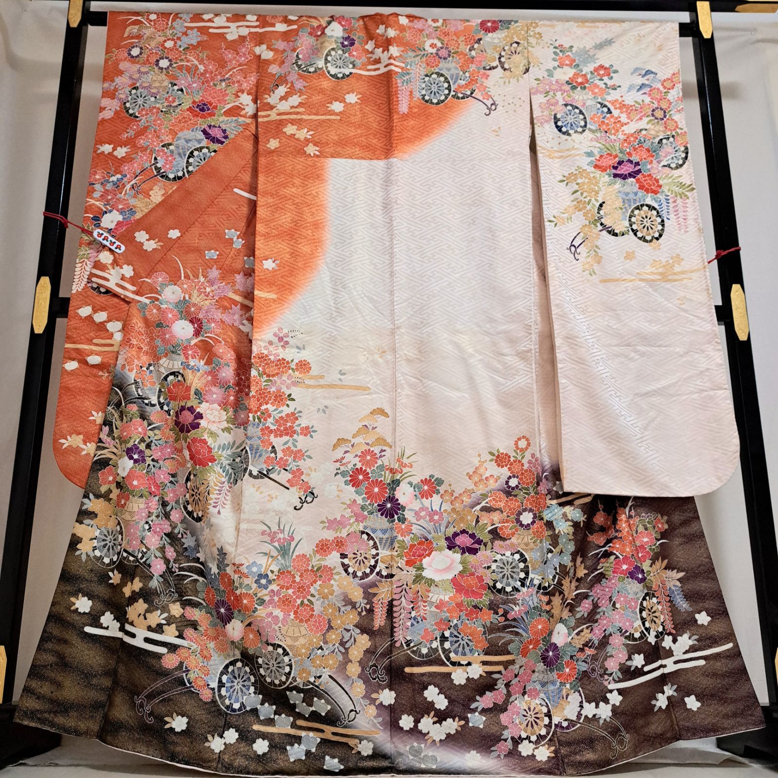 ◇を29M12【正絹・振袖】Lサイズ身幅 裄長 花車 グラデーション 花柄