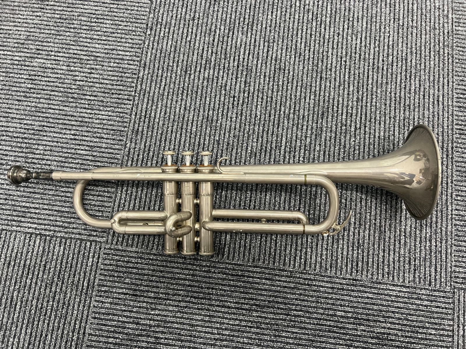 動作未確認】YAMAHA ヤマハ トランペット YTR-135 マウスピース付き