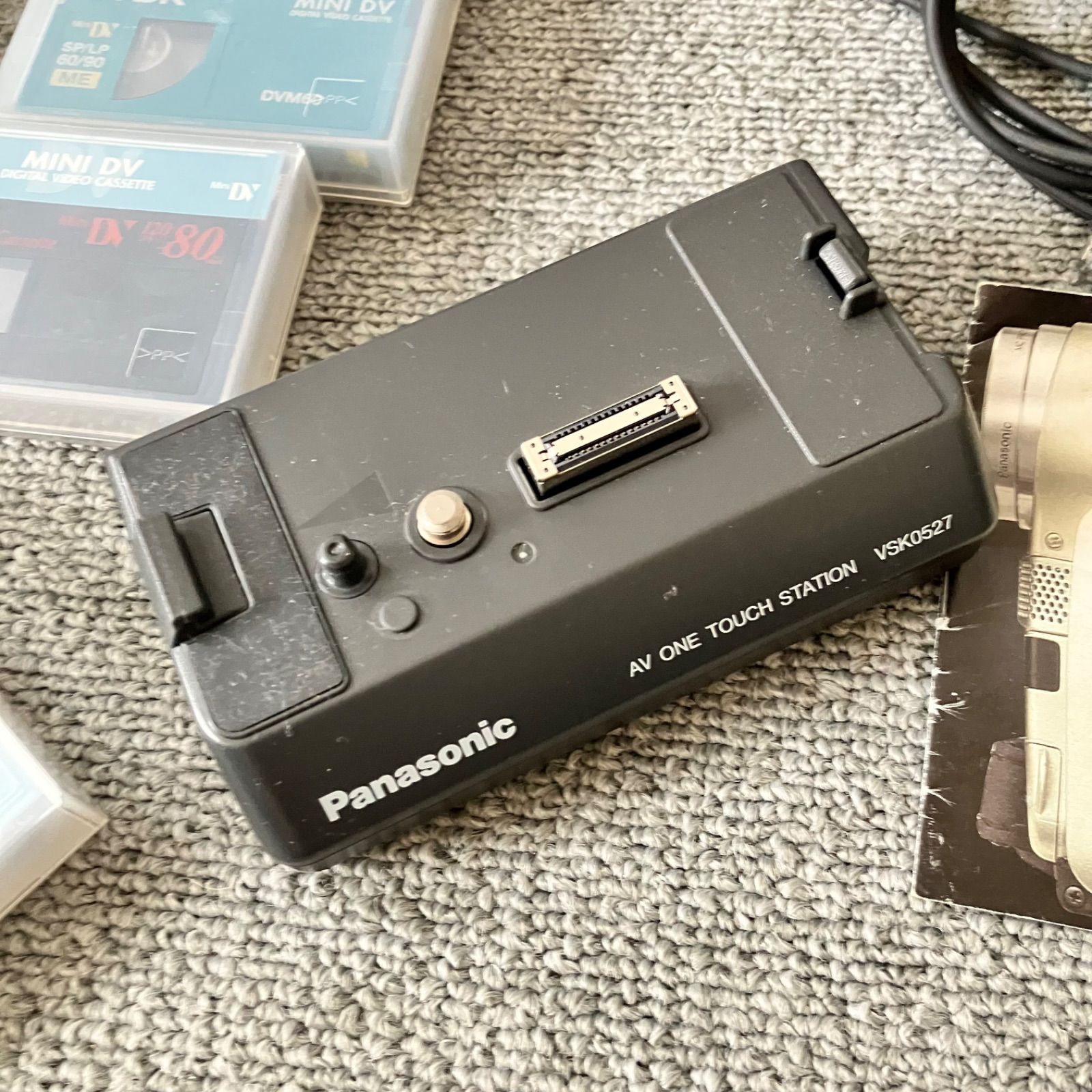 パナソニック Panasonic NV-C2 Mini DV ビデオカメラ ジャンク品 箱