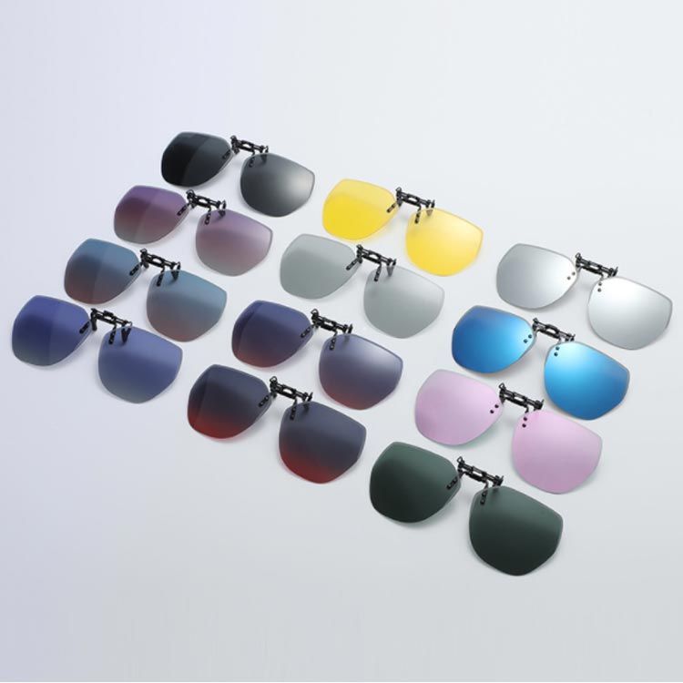 https://assets.mercari-shops-static.com/-/large/plain/2JXSrdoVH4STbBnbNvN6Xz.jpg@jpg