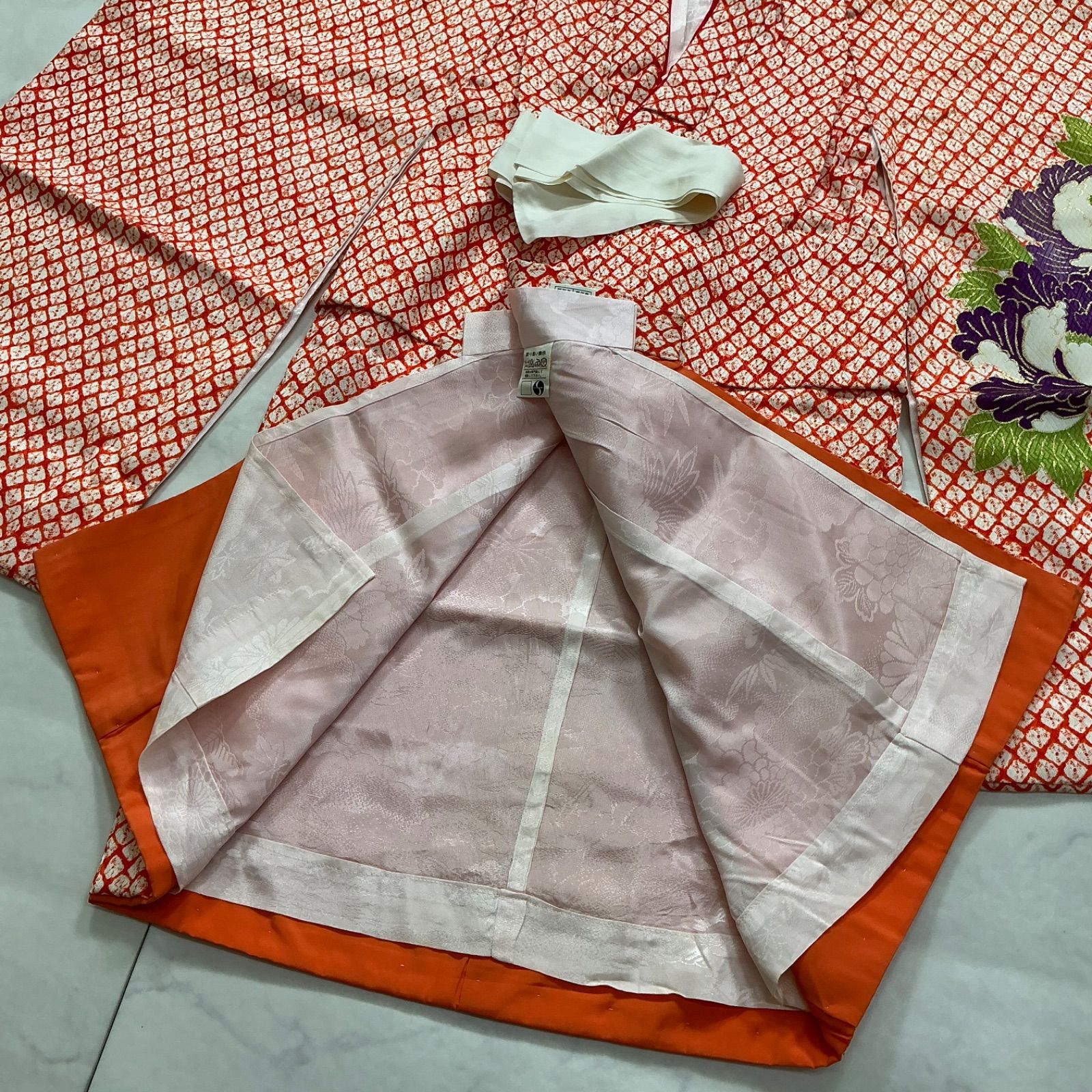 kimono+one◇3歳くらい用◇子供着物◇正絹◇七五三◇袷◇重ね衿◇金駒