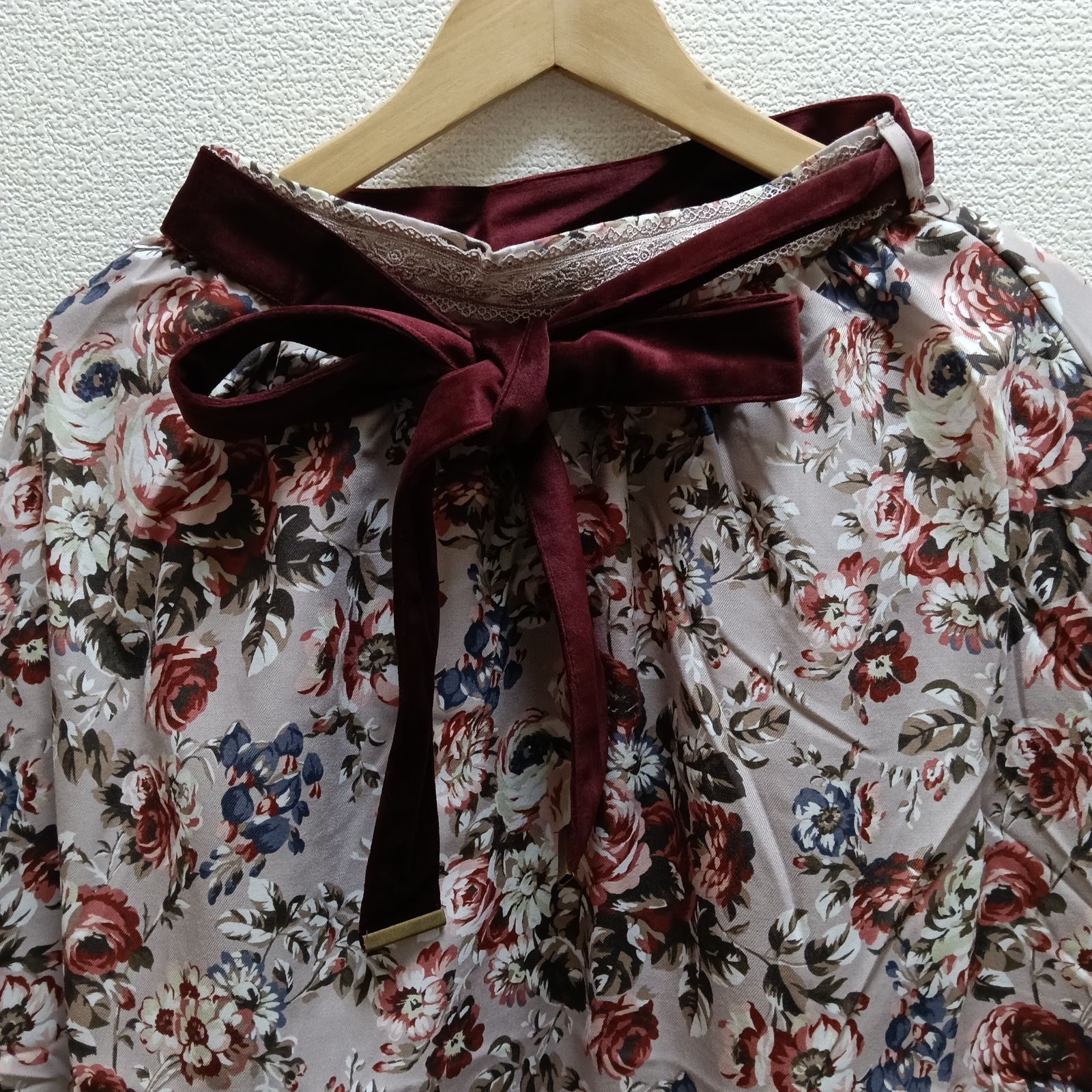 axes femme アクシーズファム クラシック花柄ミディ丈スカート Mサイズ