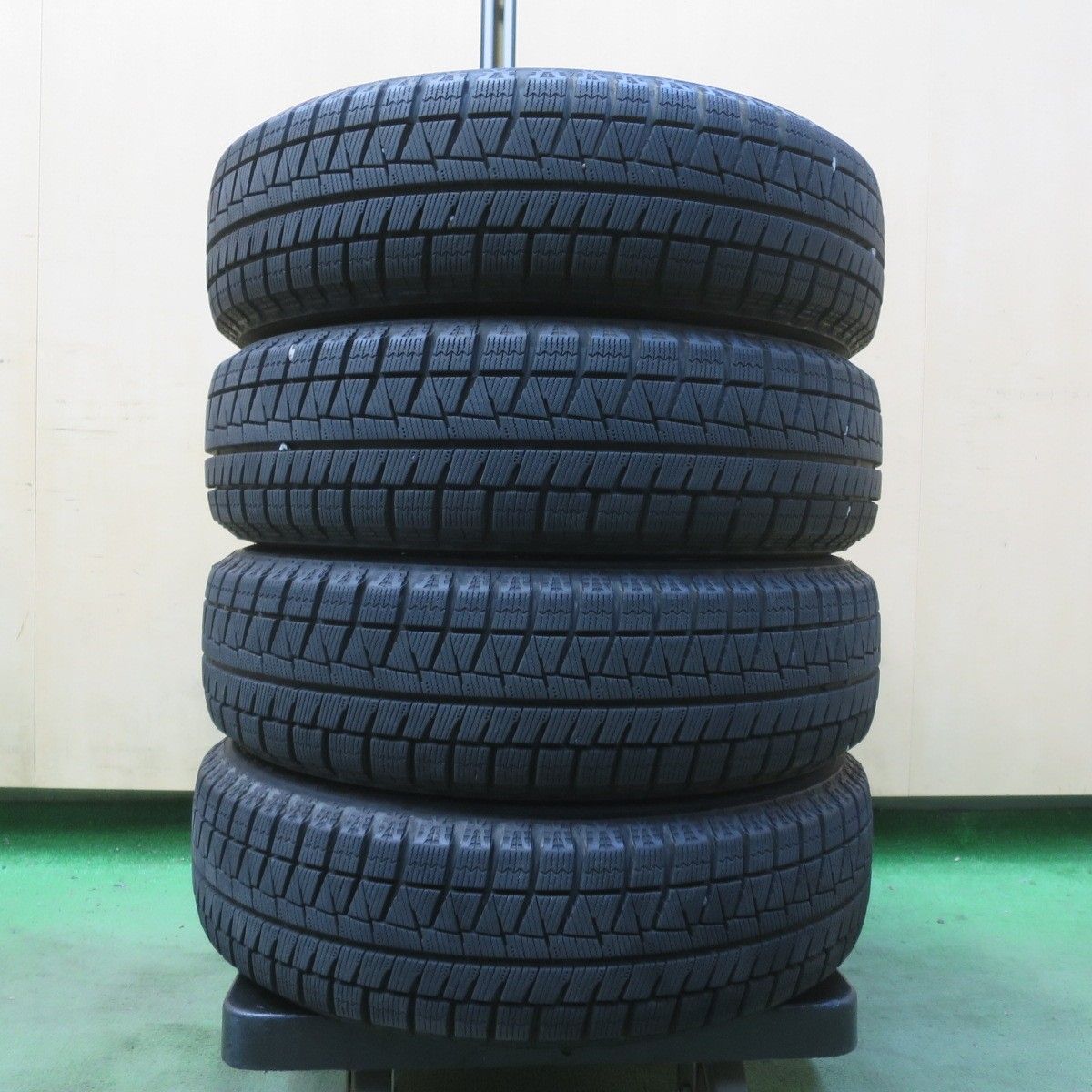 バリ溝！22年！キレイ！8.5分◎スタッドレス 155/65R14 ブリヂストン