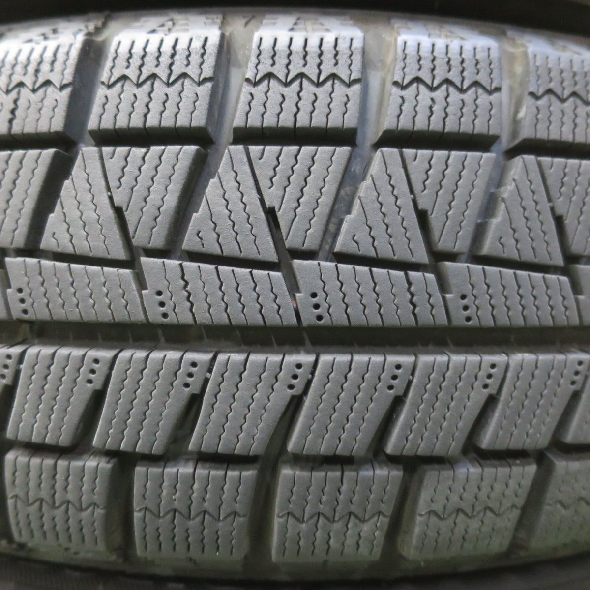 バリ溝！22年！キレイ！8.5分◎スタッドレス 155/65R14 ブリヂストン