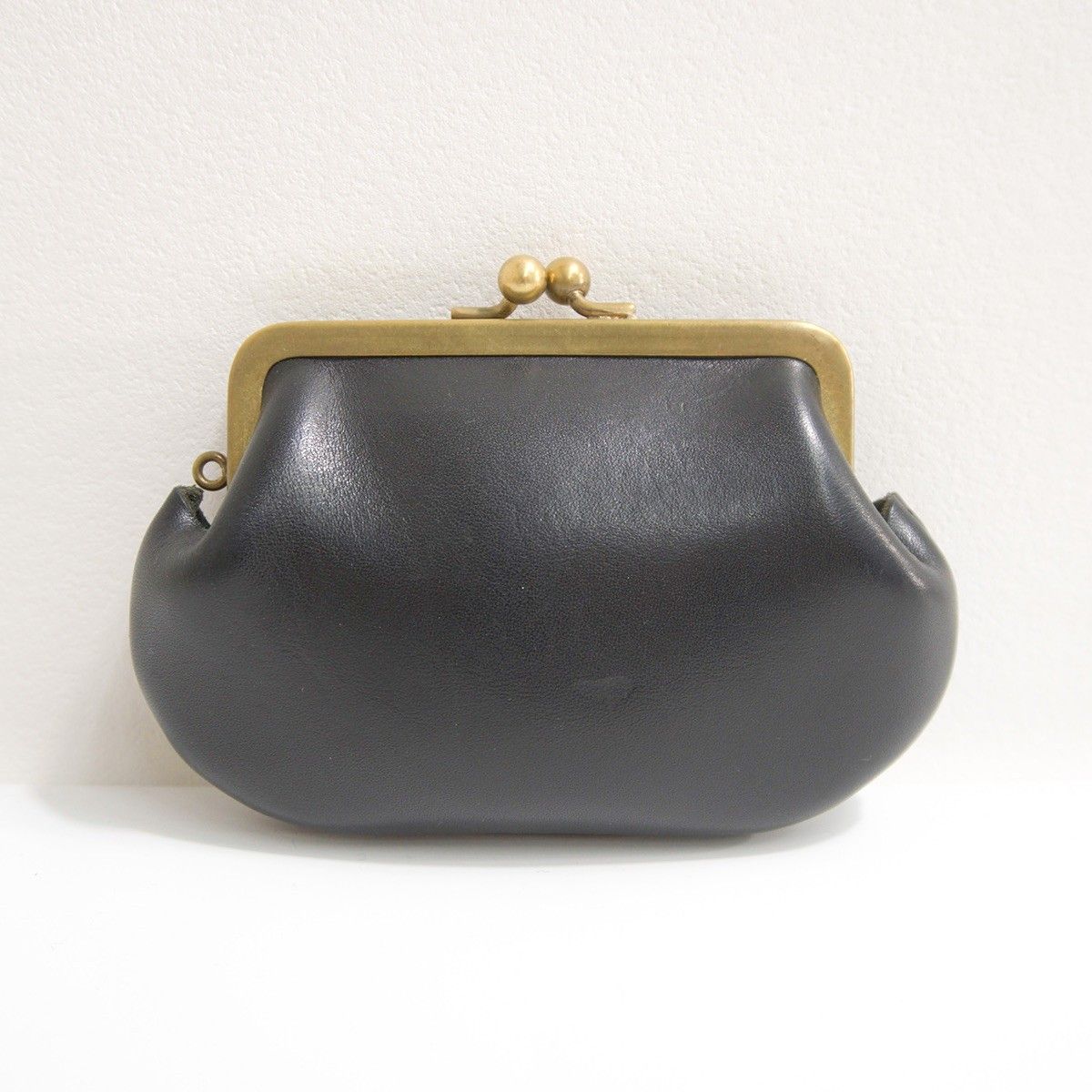 美品】N25【がま口財布M】レザー ブラック 26090663 - メルカリ