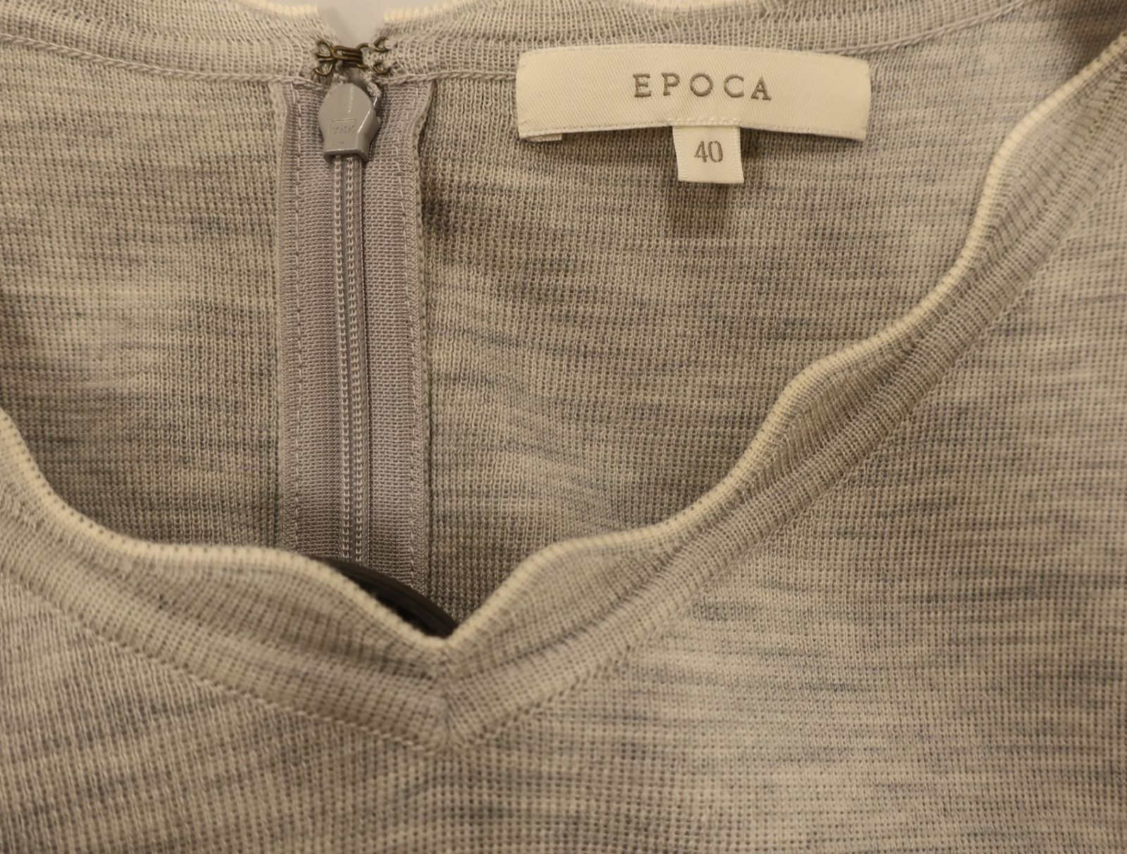 https://assets.mercari-shops-static.com/-/large/plain/2JXSvbquyHKzGQ3rRKGwtZ.jpg@jpg