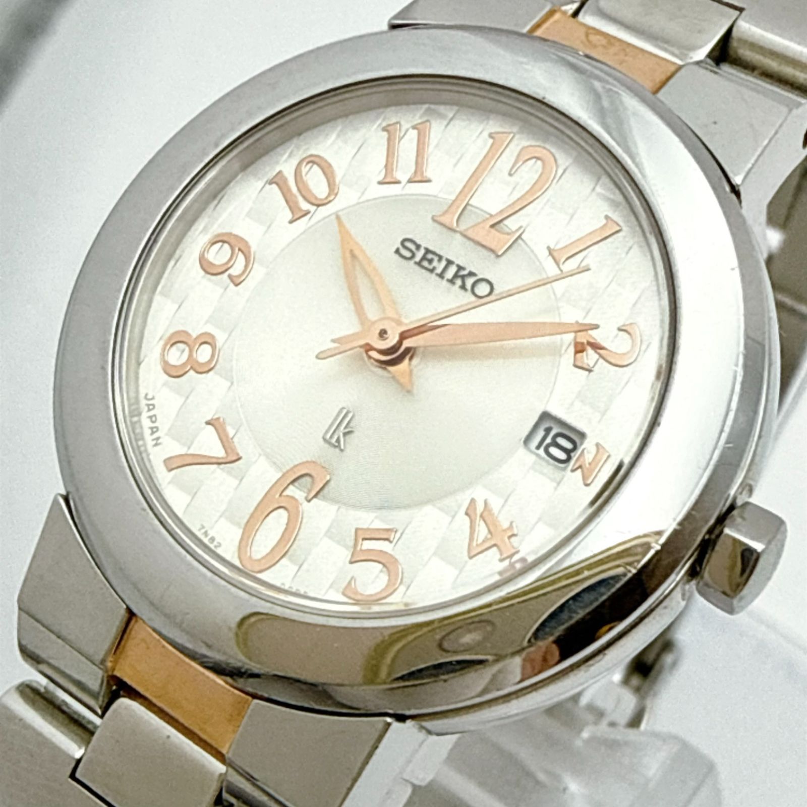 C195【稼働・美品】 SEIKO LUKIA セイコー ルキア ギョーシェ加工文字