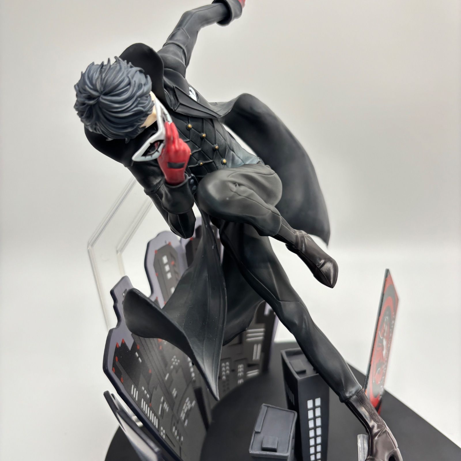 ペルソナ5 R ラストワン賞 ジョーカー フィギュア 一番くじ - メルカリ