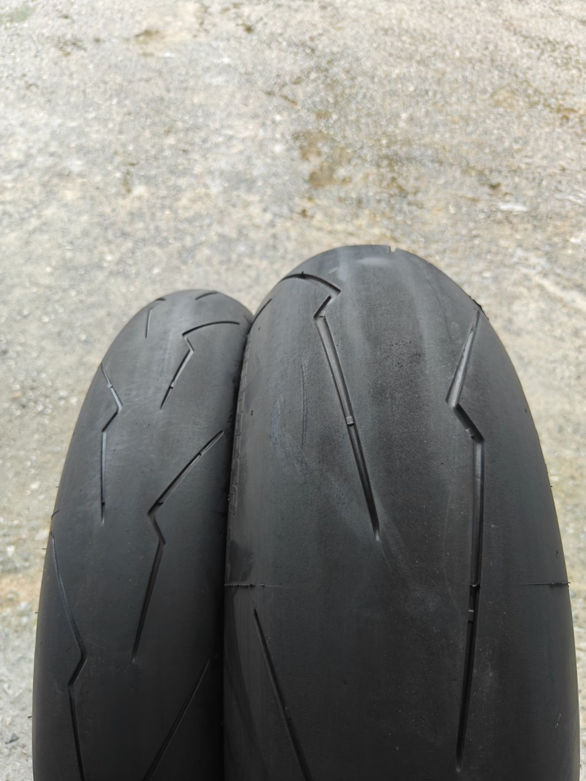 ピレリスーパーコルサ前後 ピレリ スーパーコルサV2 SP 前後セット 120/70ZR17 200/55ZR17 656
