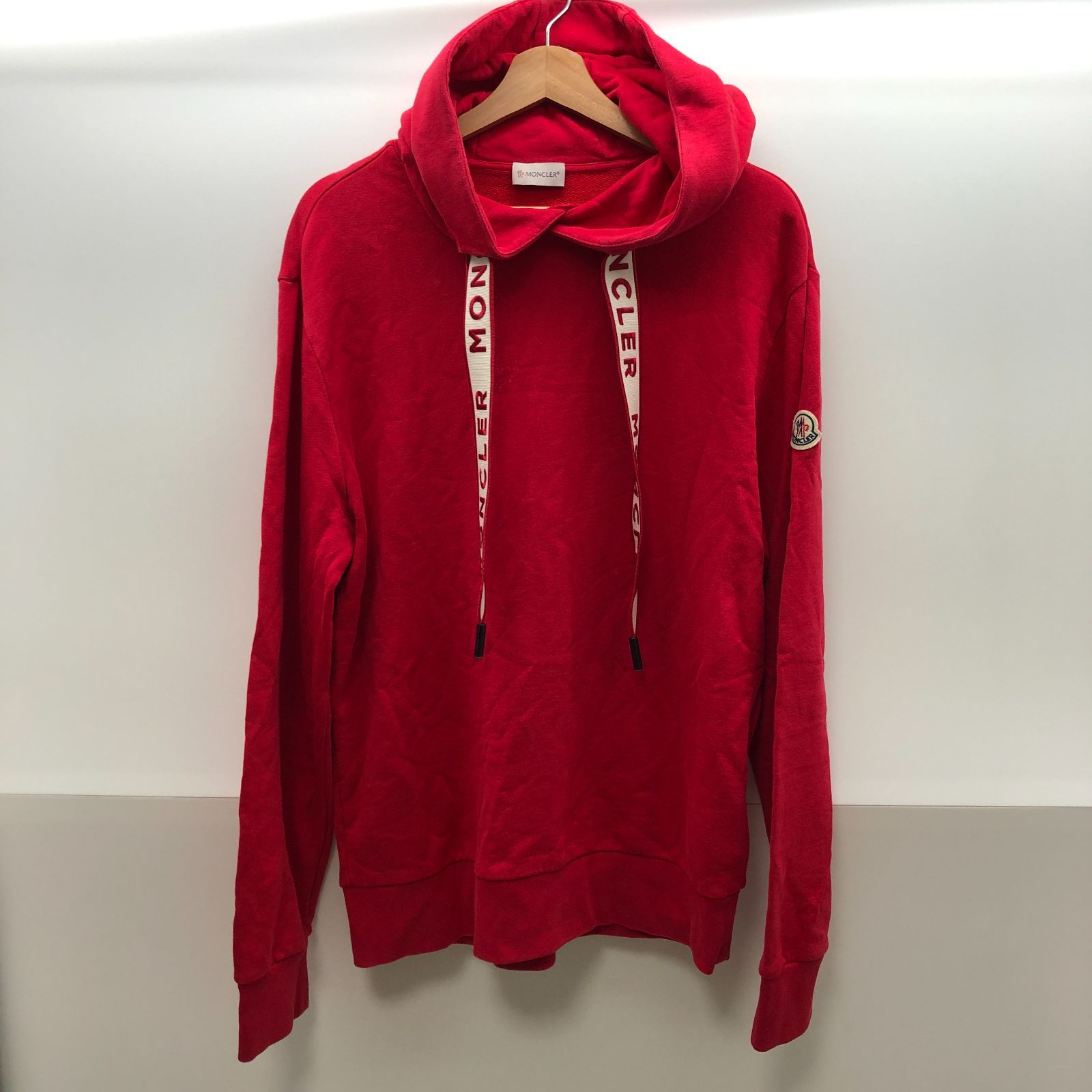 MONCLER フード付き スウェットシャツ パーカー Lサイズ レッド 赤