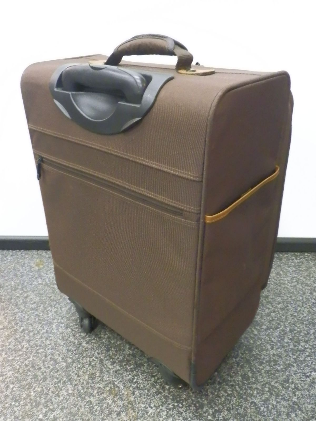 中古品 伊太利屋 イタリヤ GK レオパード柄 約40L キャリーケース