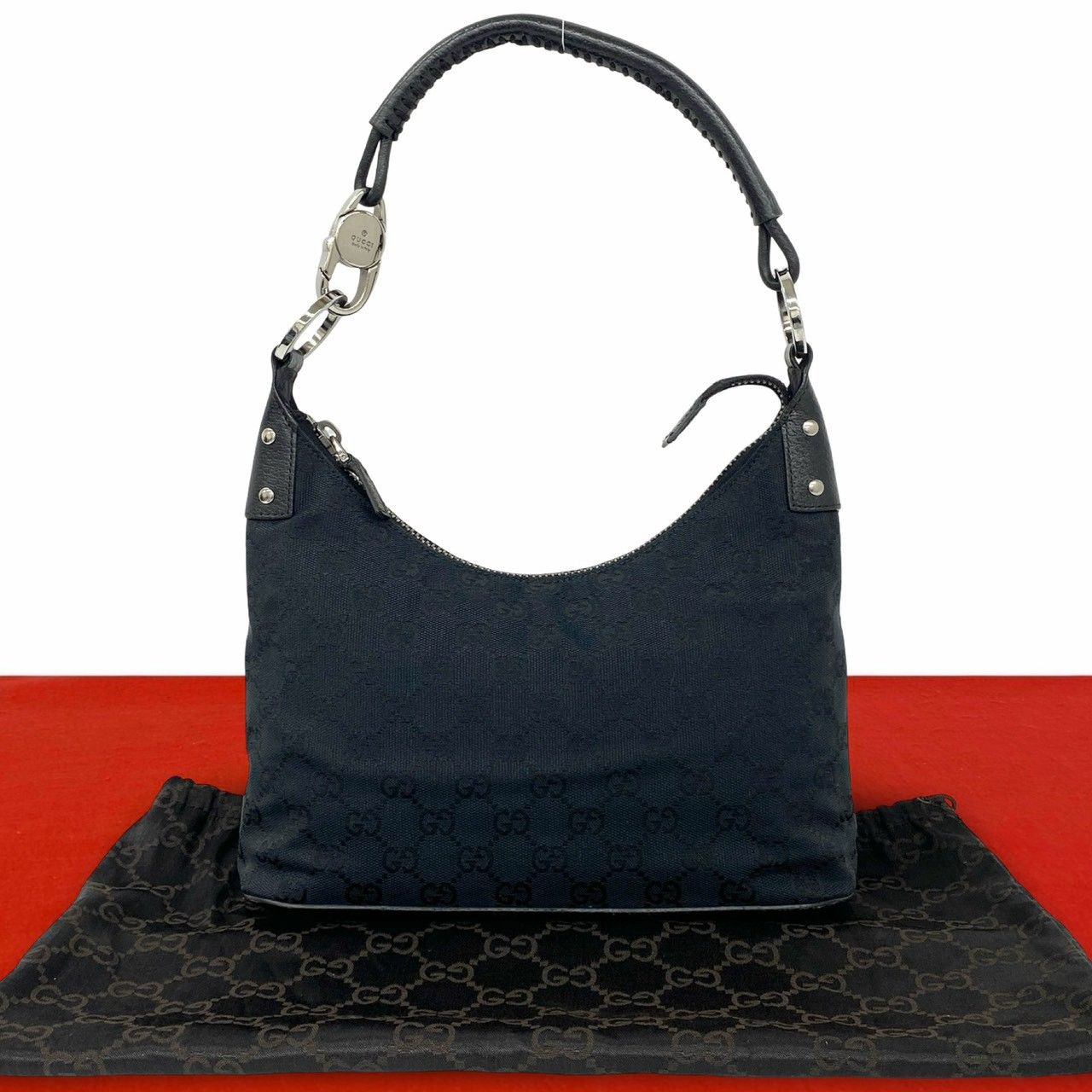 極 美品 保存袋付き GUCCI グッチ GG ロゴ 柄 金具 キャンバス レザー