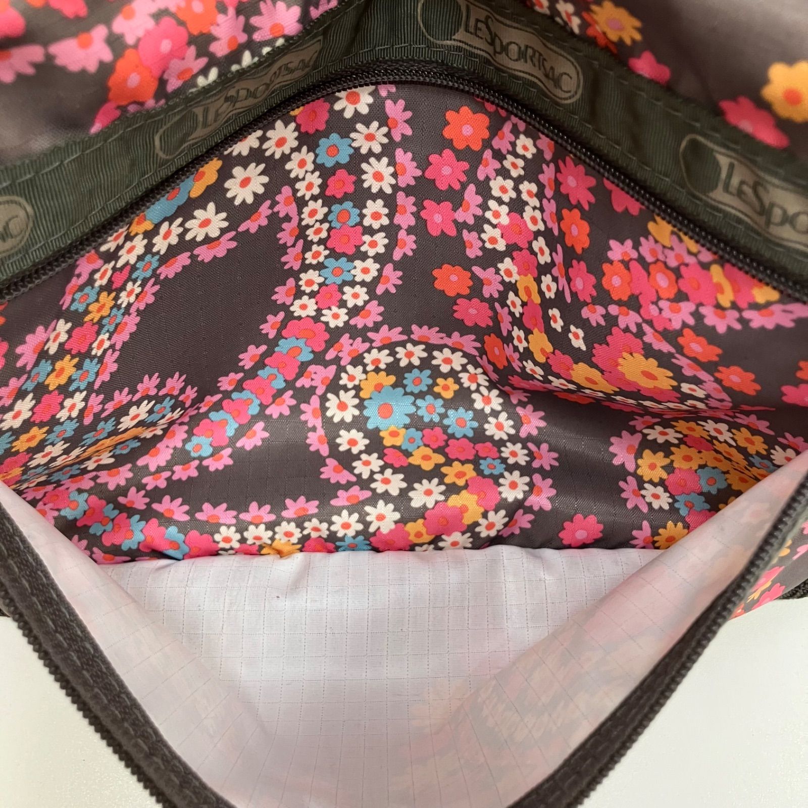 8650 LeSportsac レスポートサック ショルダーバッグ 花柄 フラワー