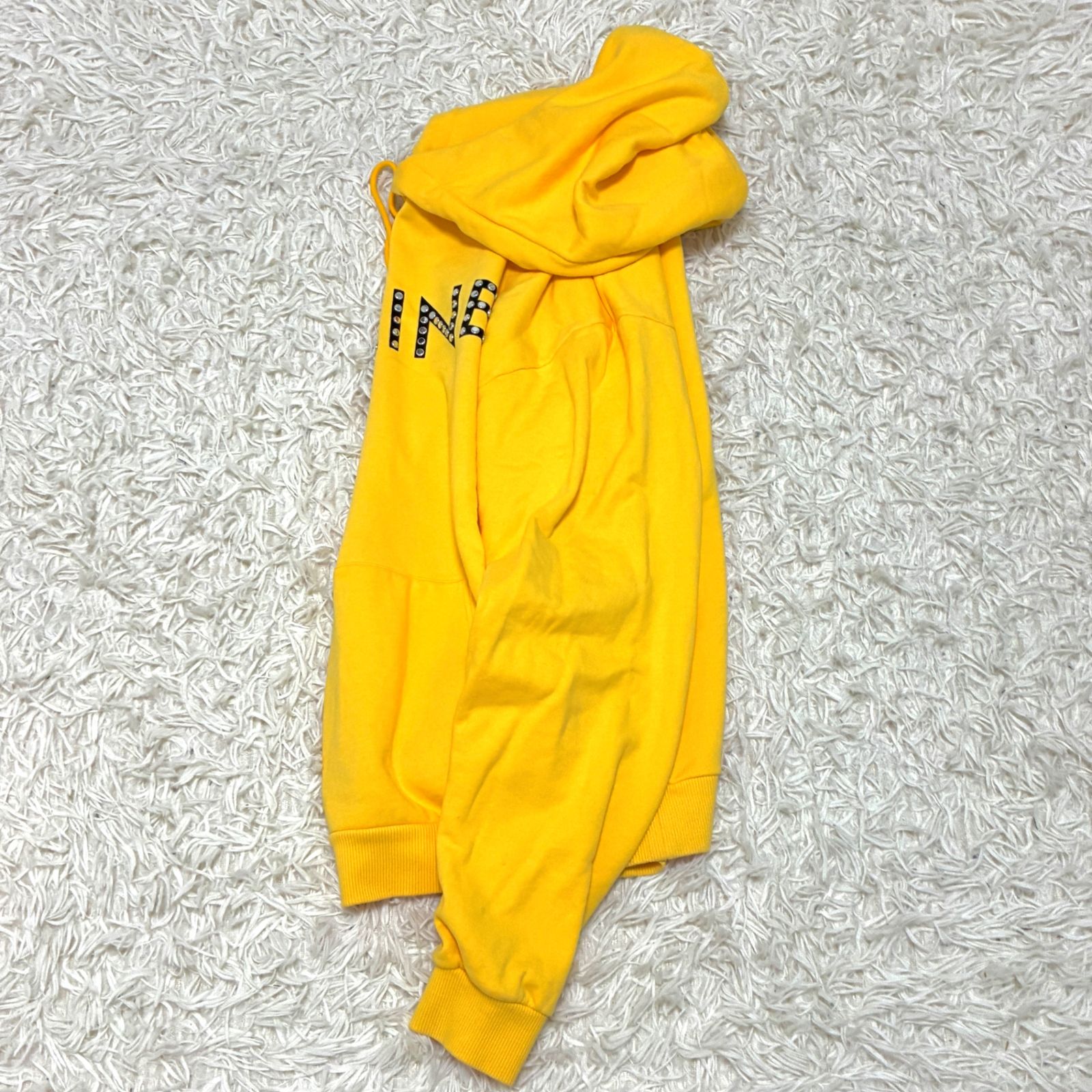 美品 希少モデル セリーヌ CELINE スタッズロゴ プルオーバーフーディ