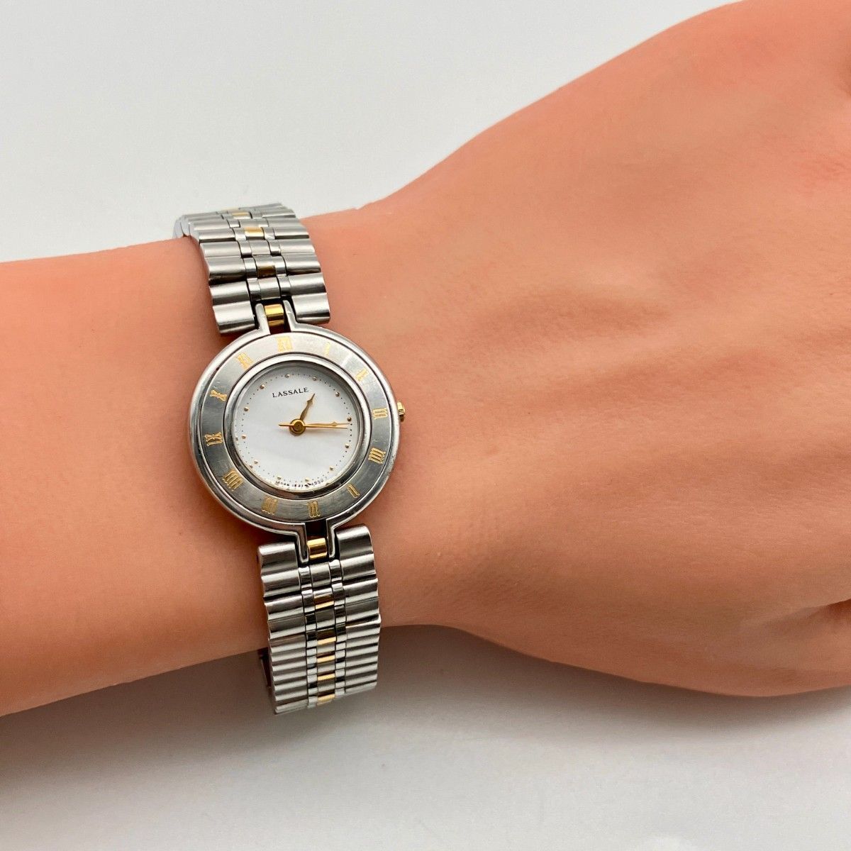 稼働】セイコー SEIKO ラサール LASSALE 1F21-1A90 レディース腕時計