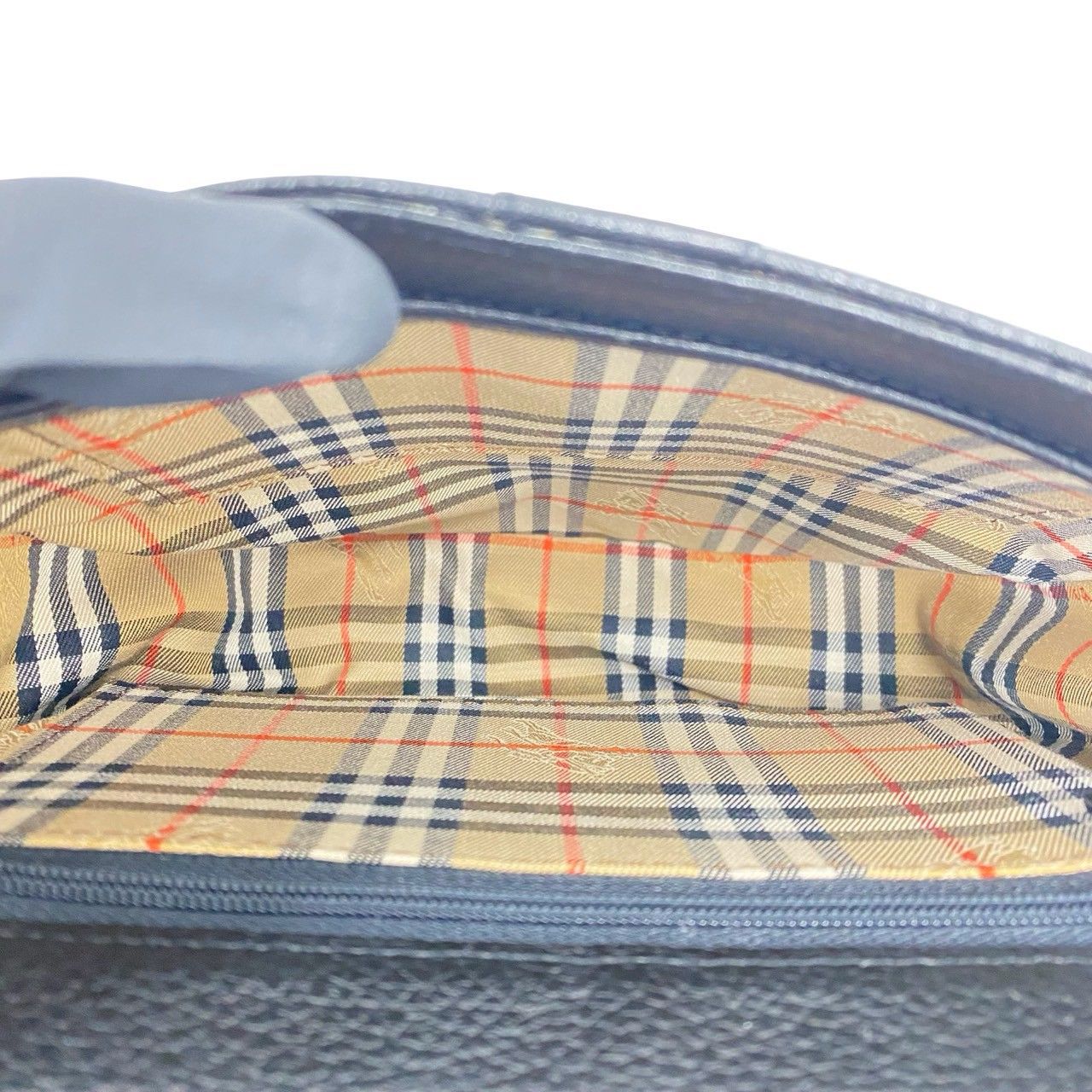 極 美品 箱 袋付き Burberrys バーバリーズ ロゴ 金具 ノバチェック