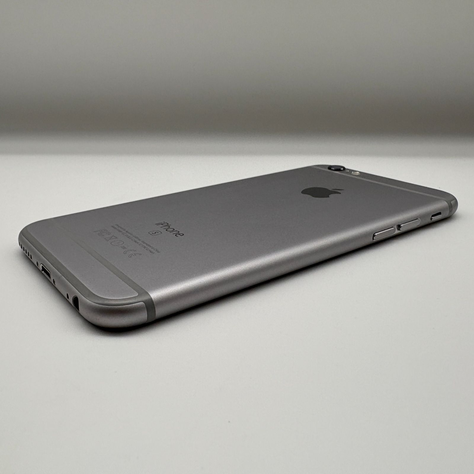 iPhone6s 64GB SIMフリー スペースグレイ - メルカリ