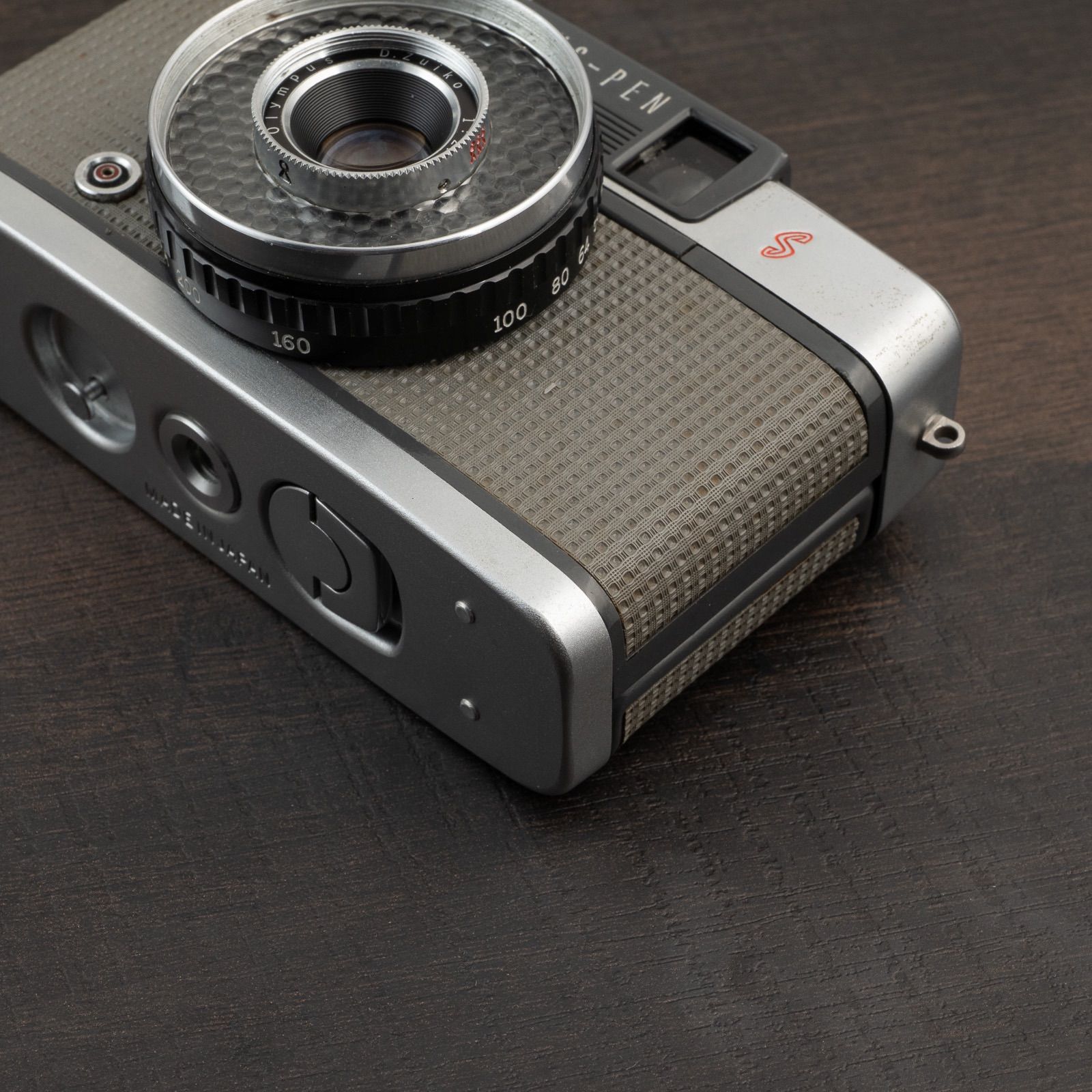 整備・清掃済】OLYMPUS PEN EE 赤ベロOK！すぐ使えるハーフカメラ