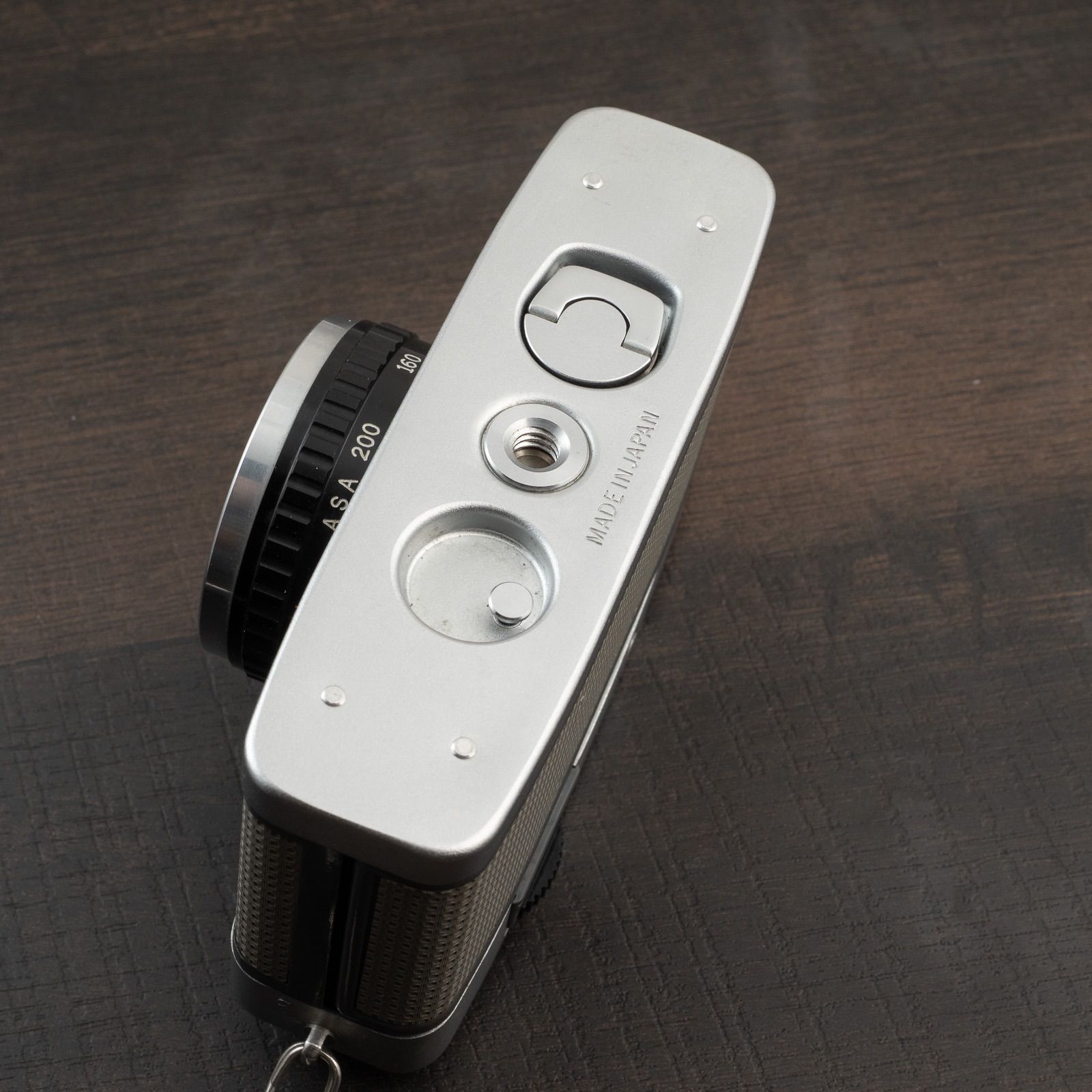 整備・清掃済】OLYMPUS PEN EE 赤ベロOK！すぐ使えるハーフカメラ