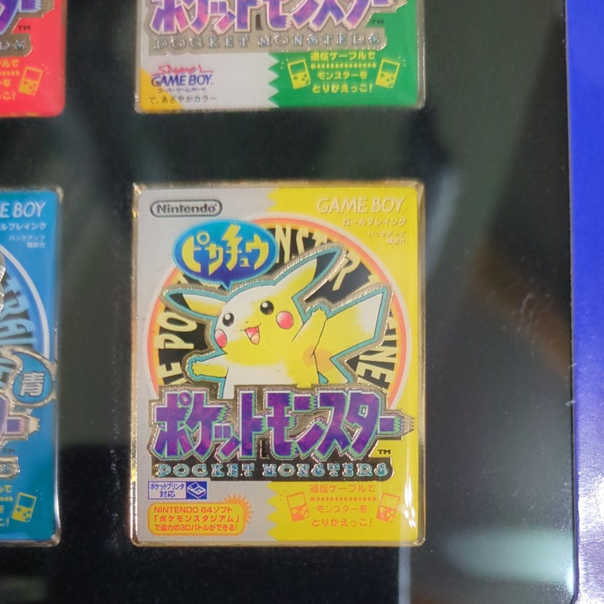 新品】ポケモン初代パッケージ ピンズ4種セット（赤 緑 青 ピカチュウ