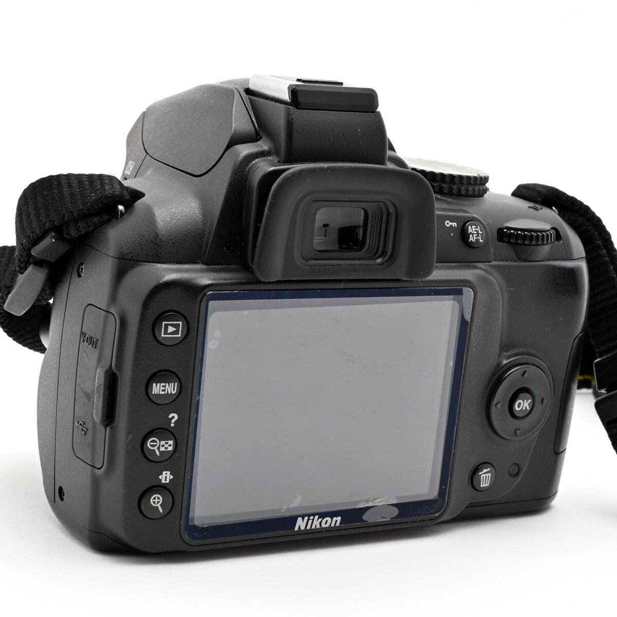 Nikon D3000 デジタル一眼レフカメラ 本体 付属品あり 1624＜良品＞ Nikon デジタル一眼レフカメラ D3000 ボディ D3000