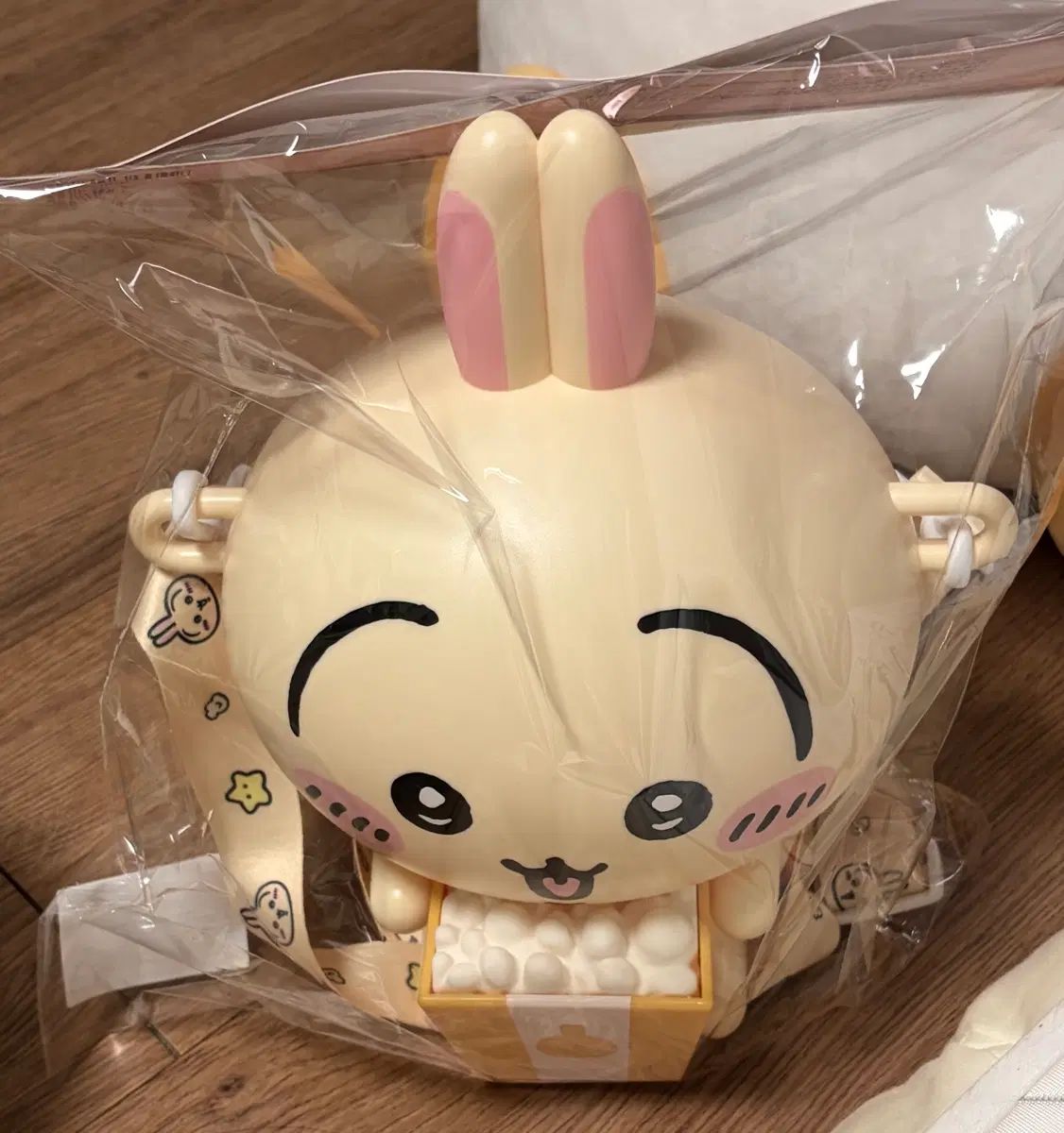 ちいかわ ポップコーンバケット うさぎ - メルカリ